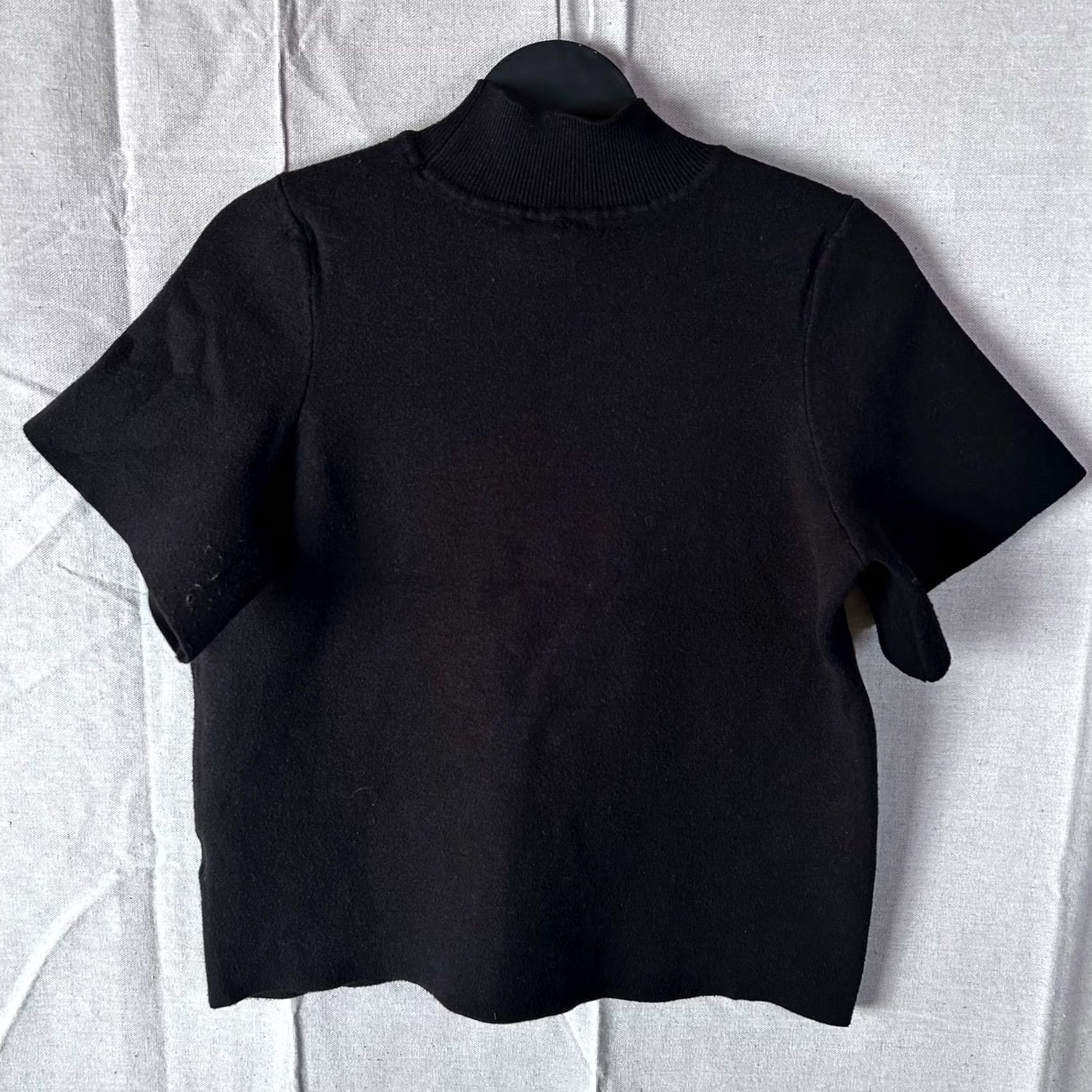 Anthropologie VINTAGE Anthropologie Moth Black Mock Neck Short Sleeve Cashmere Blend Sweater Small Size S / US 4 / IT 40 - 4 Thumbnail