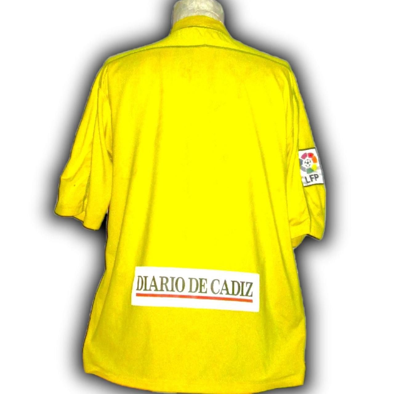 Other CF Cadiz Spain 2005 2006 Home Shirt Jersey Size US XL / EU 56 / 4 - 2 Thumbnail