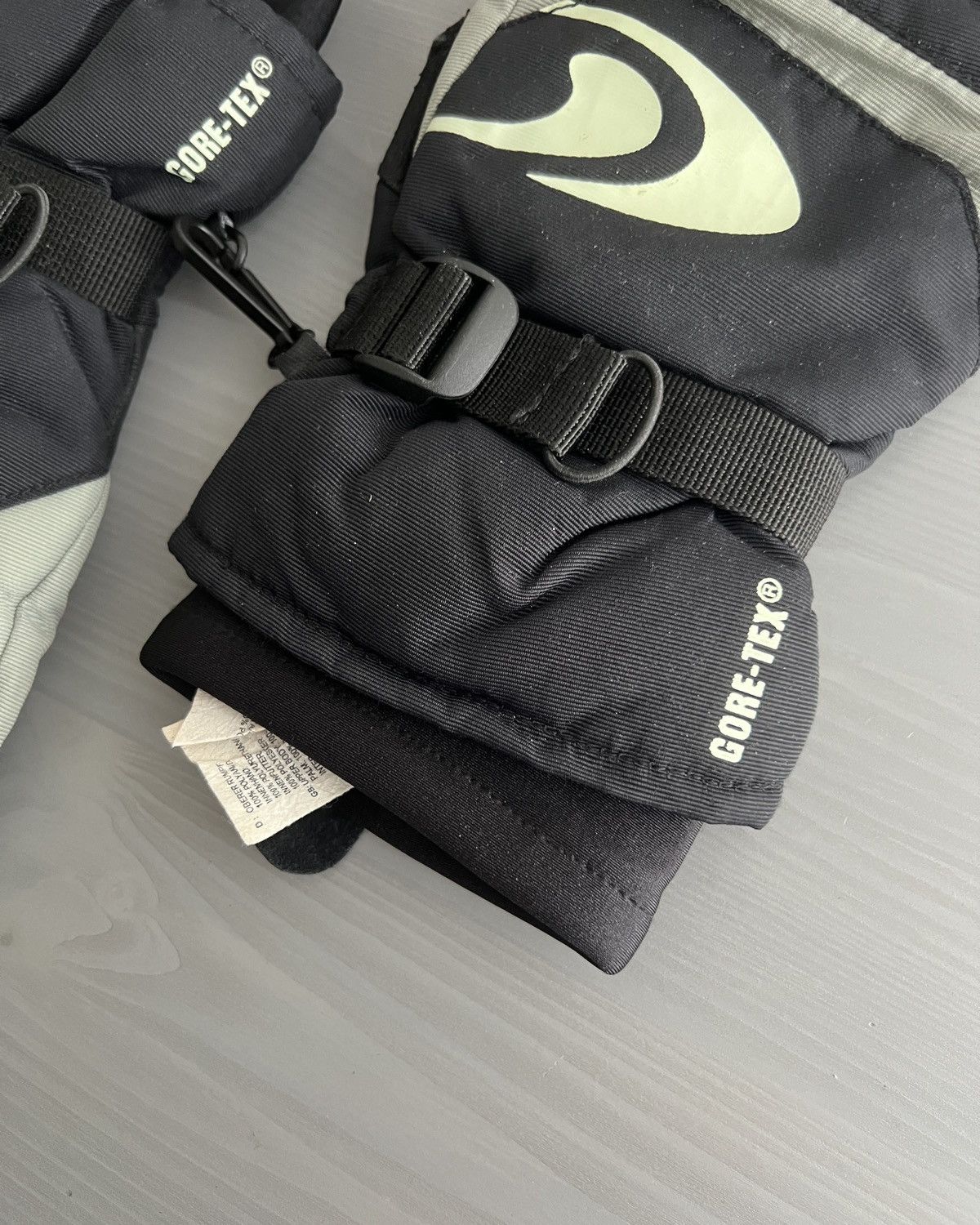 Salomon Salomon 00s Gore-Tex Technical Insulated Gloves Size ONE SIZE - 3 Thumbnail