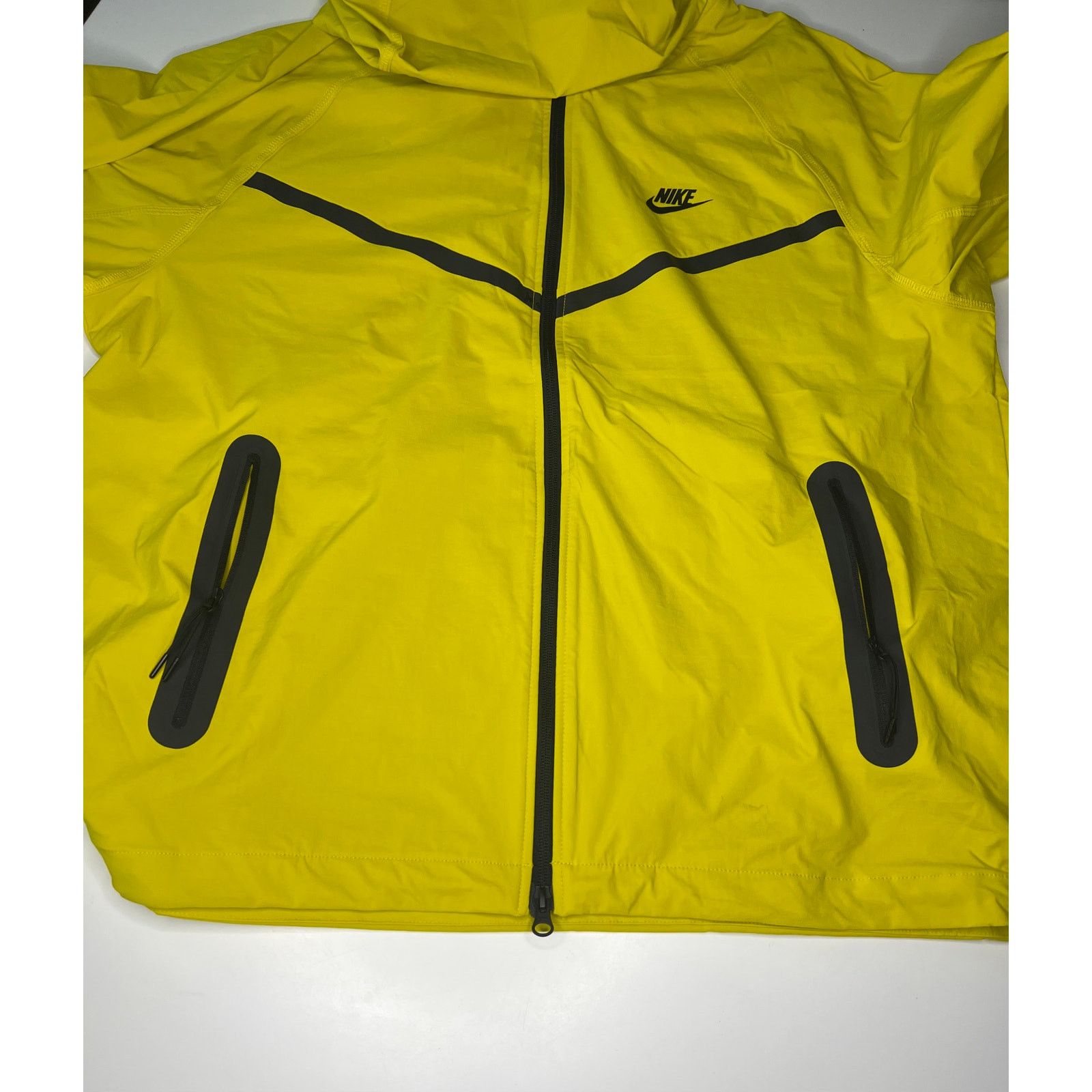 Nike Nike Tech Woven Full- Zip Windrunner Jacket/Hoodie Yellow Size US L / EU 52-54 / 3 - 3 Thumbnail