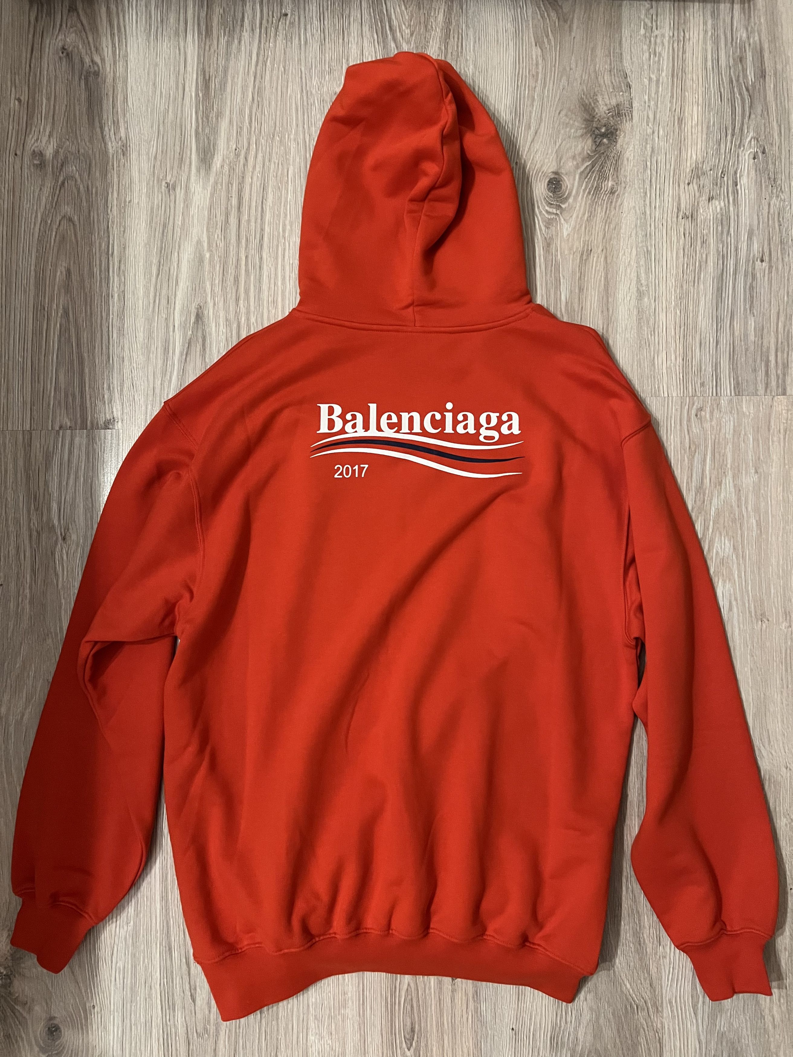 Balenciaga Balenciaga 2017 Campaign Logo Oversized Red Hoodie Size US XS / EU 42 / 0 - 1 Thumbnail