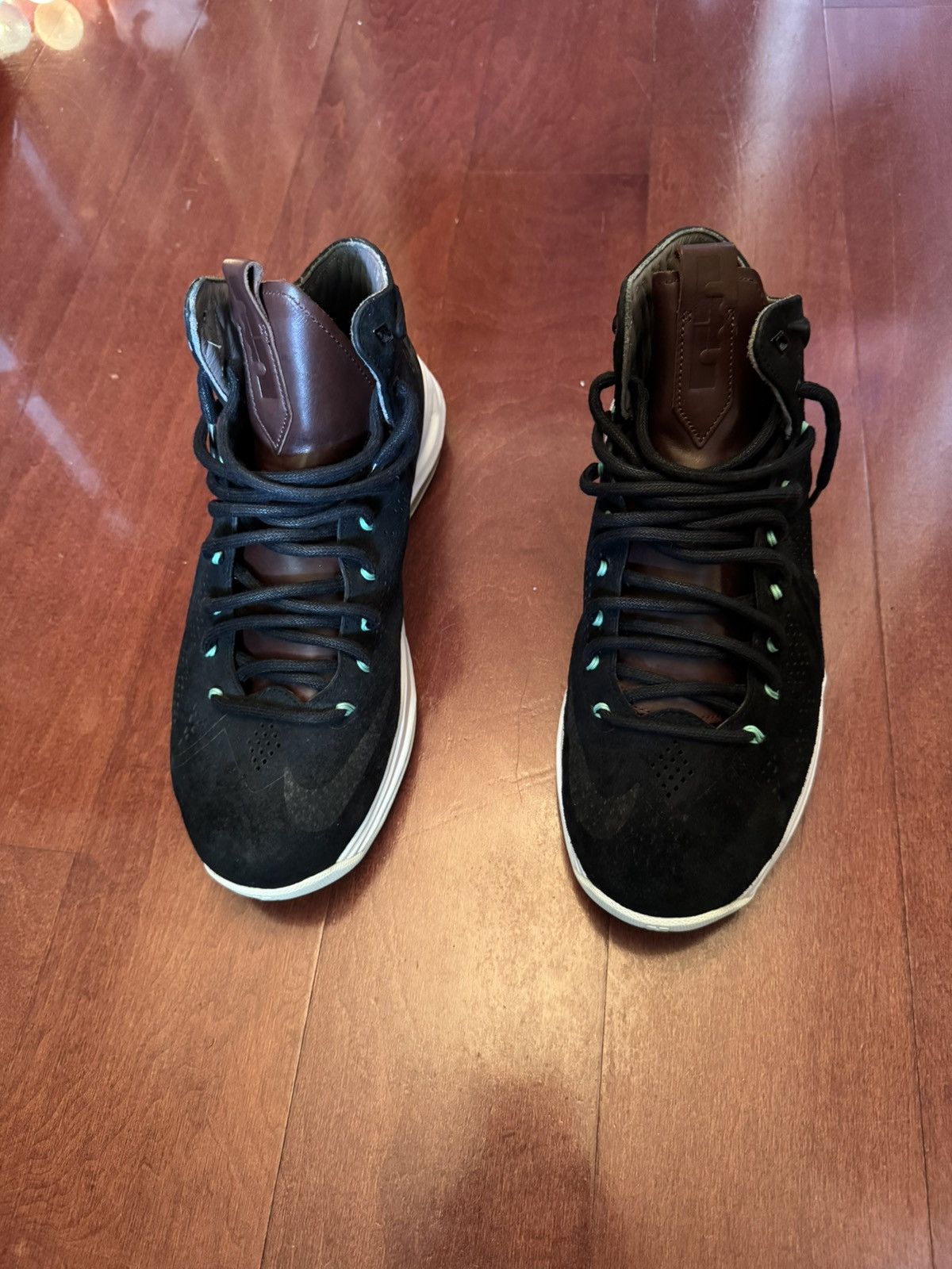 Nike LeBron 10 (X) EXT Black Suede Size US 11 / EU 44 - 9 Thumbnail