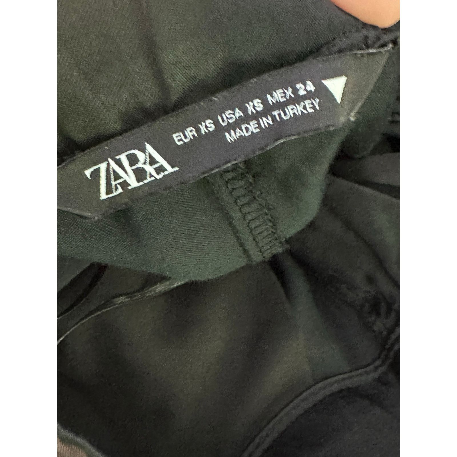 Zara Zara black satin pleated short size XS Size 27" / US 4 / IT 40 - 3 Thumbnail