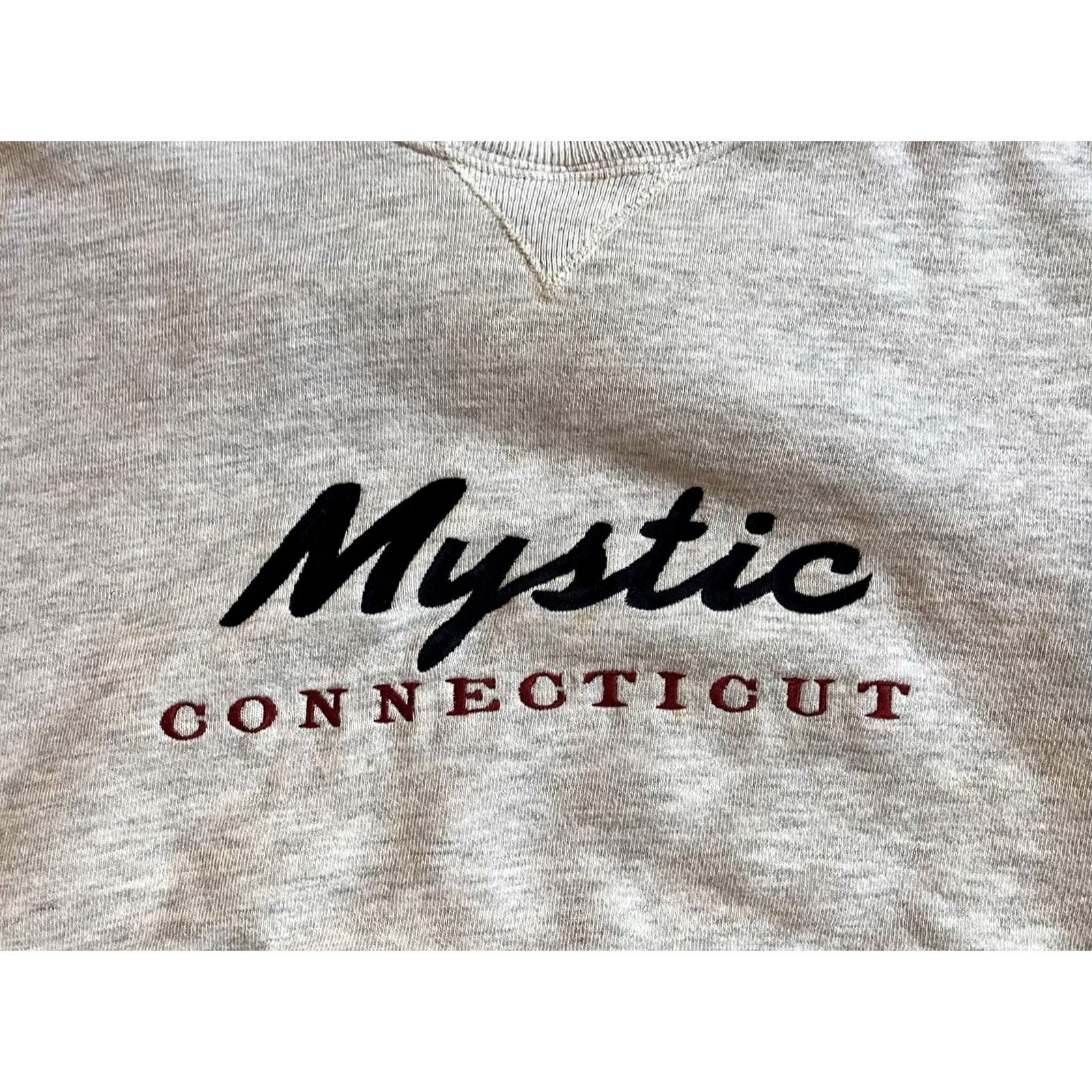 Vintage VINTAGE Mystic Connecticut Collared Sweater Men’s Large Grey 90s City Retro Graphic Print Size US L / EU 52-54 / 3 - 3 Thumbnail