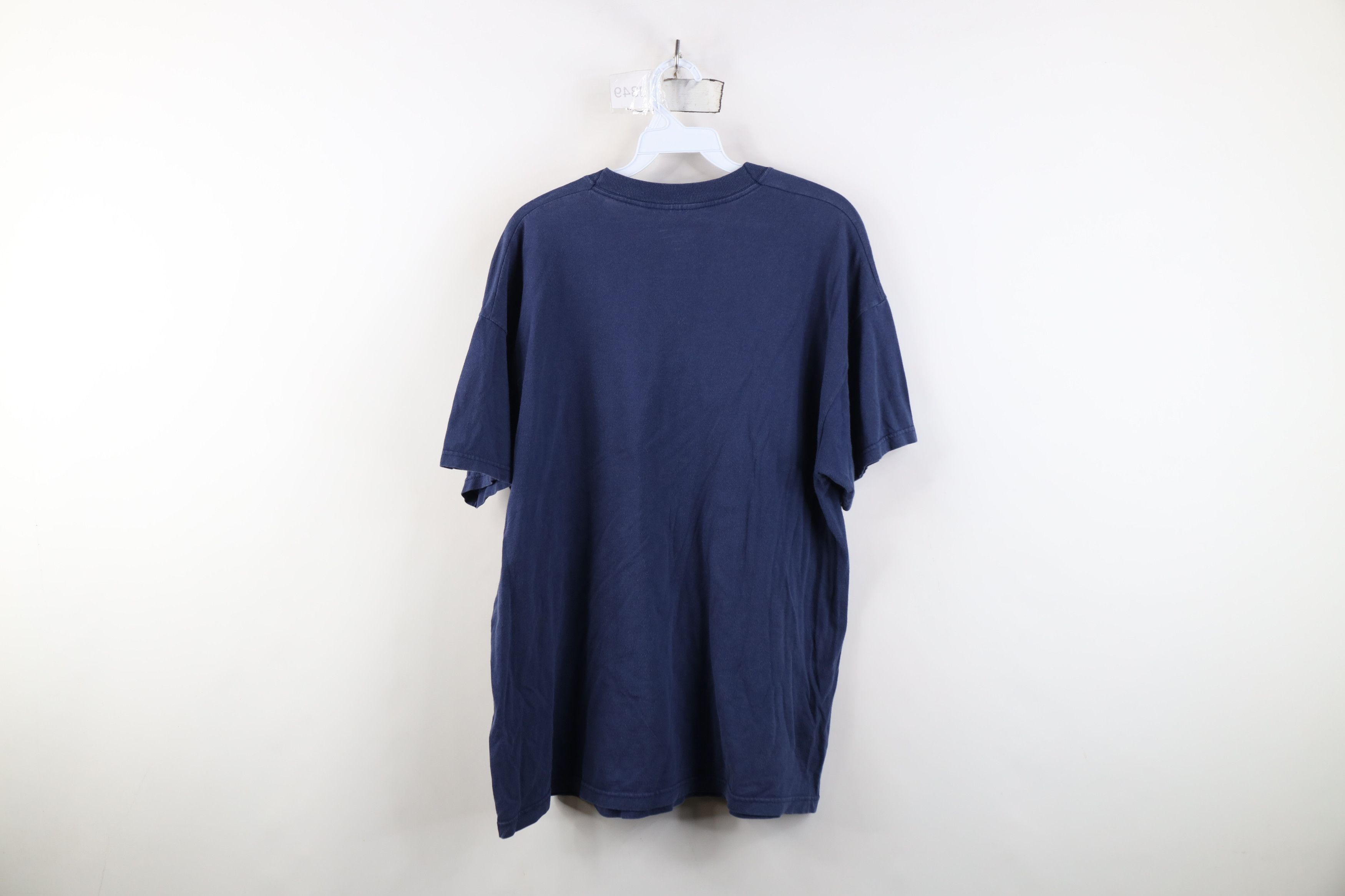 Vintage Vintage 90s Streetwear Spell Out London England T-Shirt Blue Size US XL / EU 56 / 4 - 10 Thumbnail