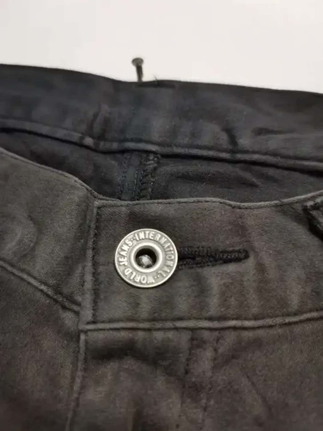 Japanese Brand × Uniqlo × Vintage Uniqlo International World Jeans Pants Size US 28 / EU 44 - 8 Thumbnail