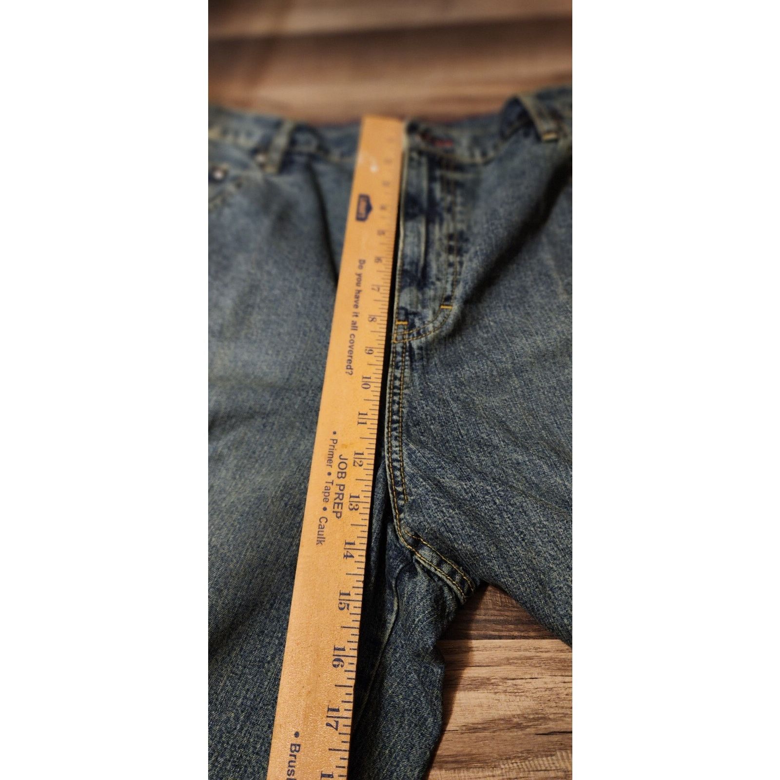 Tommy Hilfiger Tommy Hilfiger Denim Carpenter Shorts Leather Ptch Sz40 1197 Size US 40 / EU 56 - 9 Thumbnail