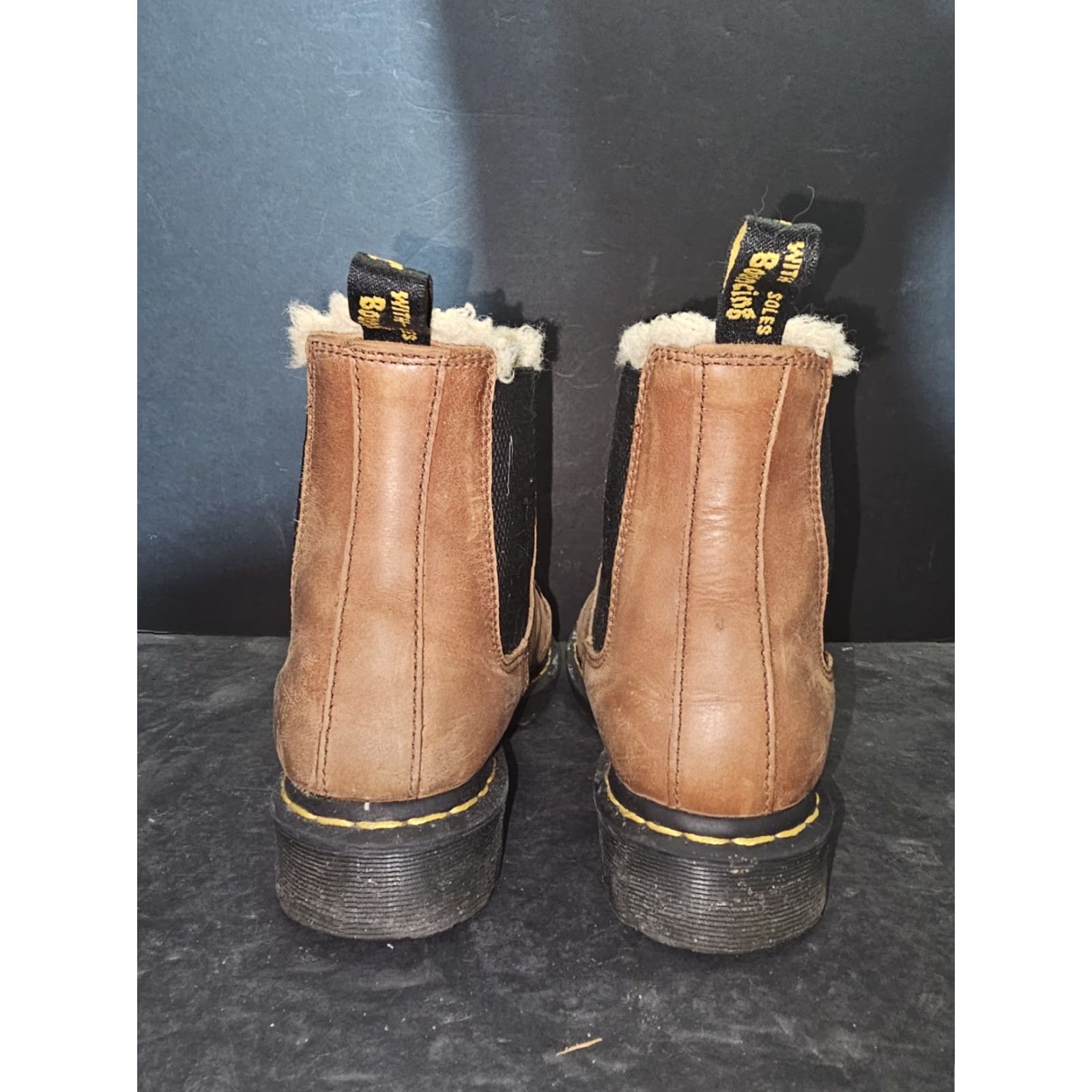 Dr. Martens Dr Martens Boots Chelsea 2976 Leonore Saddle Faux Fur Lined Slip-On Womens Sz 10 Size US 10 / IT 40 - 3 Thumbnail