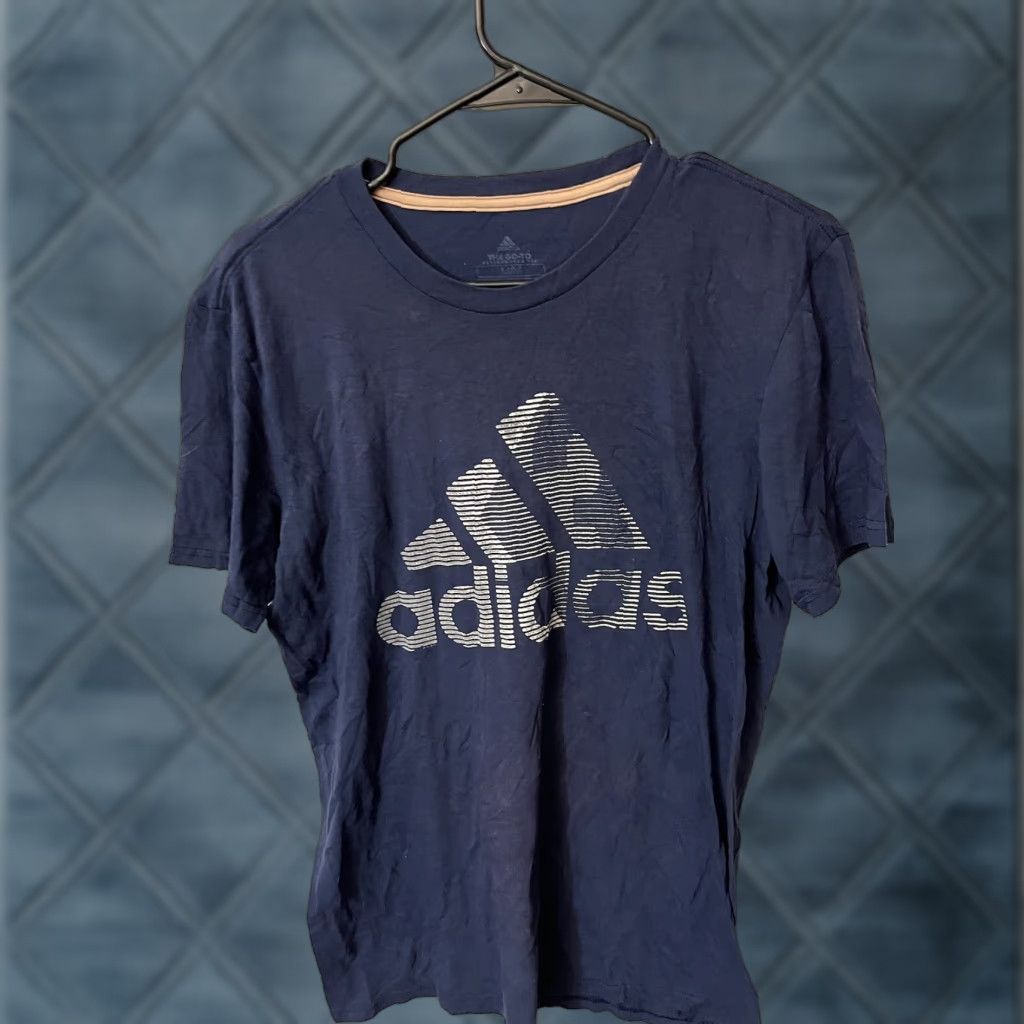 Adidas Adidas The Go-To Tee Go-To Tee Adidas Logo Short Sleeve T-Shirt Men Size M Blue Polyester Size US M / EU 48-50 / 2 - 1 Thumbnail