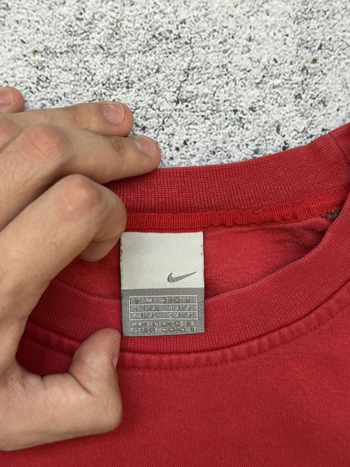 Nike Vintage Nike Red Sweatshirt Air Centre Logo Size US M / EU 48-50 / 2 - 8 Thumbnail