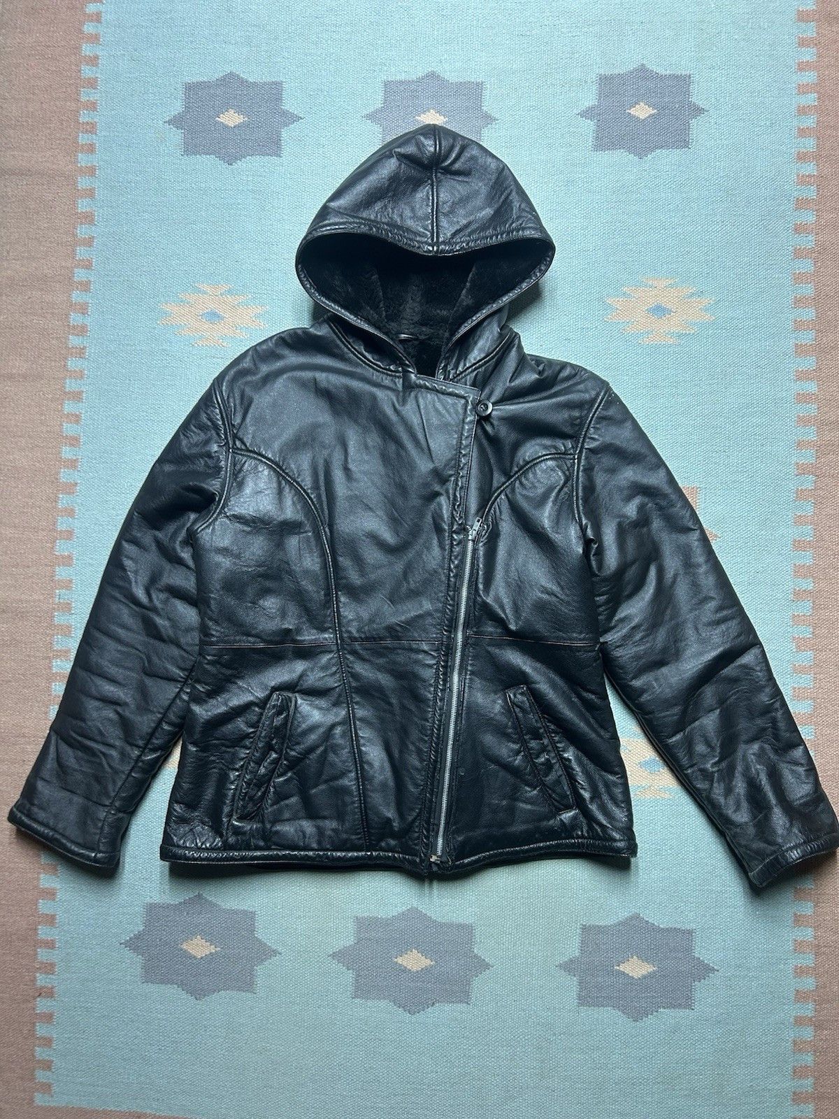 Vintage Vtg Wilson’s hooded leather jacket faux fur motorcycle L Size US L / EU 52-54 / 3 - 1 Thumbnail