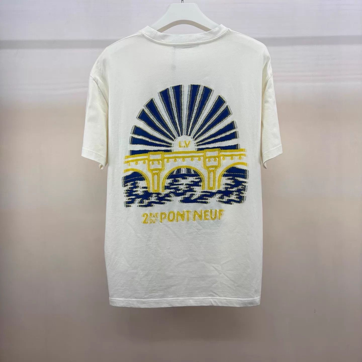 Louis Vuitton LV x Pharrell Eiffel Tower Graffiti Short Sleeve Tee S New Size US S / EU 44-46 / 1 - 1 Thumbnail