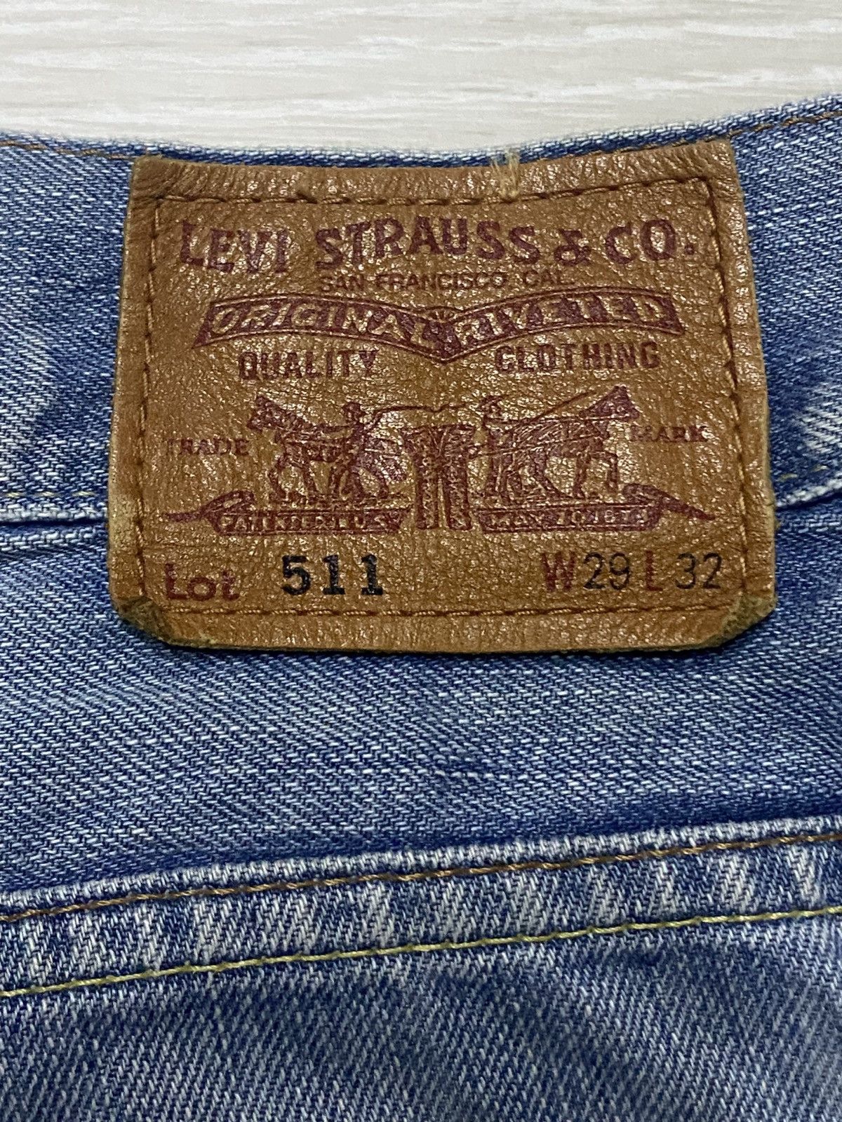 Levi's Vintage Levis 511 Faded Wash Slim Fit Distressed Jeans Size US 29 - 18 Thumbnail