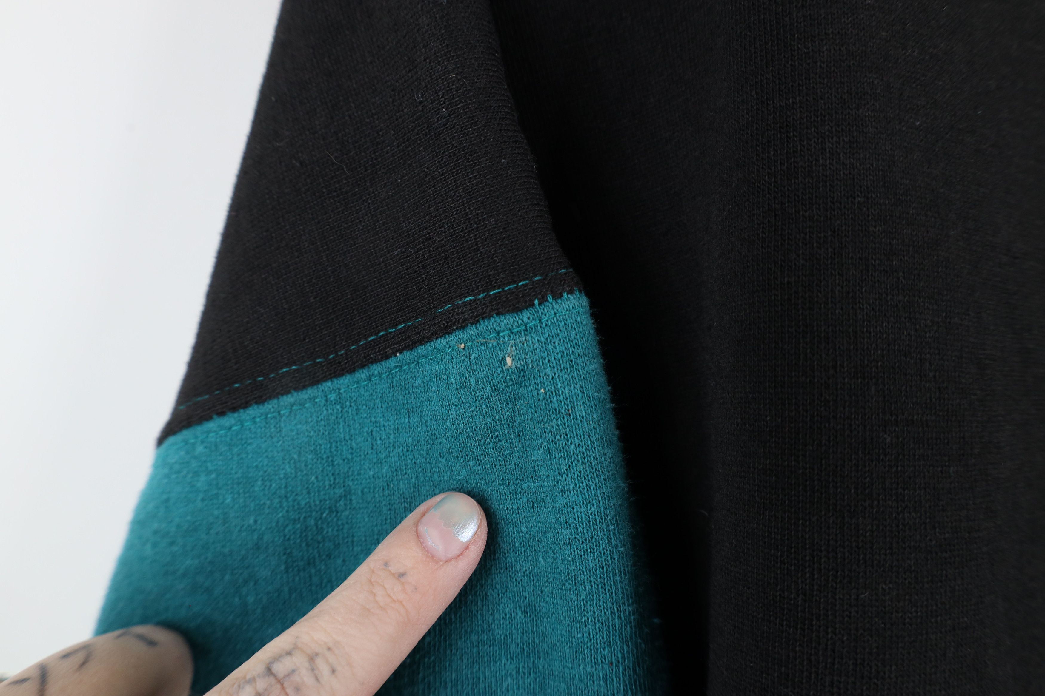 Vintage Vintage 90s Streetwear Block Cut N Sew Crewneck Sweatshirt Size US XL / EU 56 / 4 - 9 Thumbnail