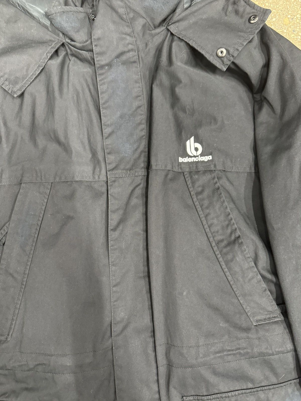 Balenciaga Balenciaga Double B Light Parka Size US XS / EU 42 / 0 - 3 Thumbnail