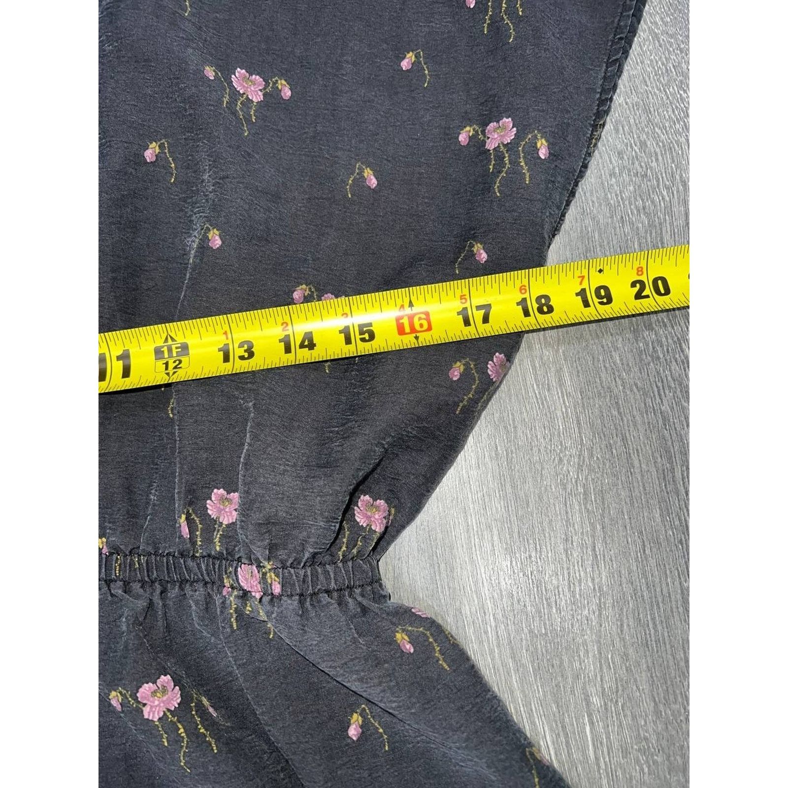 & Other Stories & other stories Relaxed Y2K Mini Dress Black Small A003163 Size S / US 4 / IT 40 - 7 Thumbnail