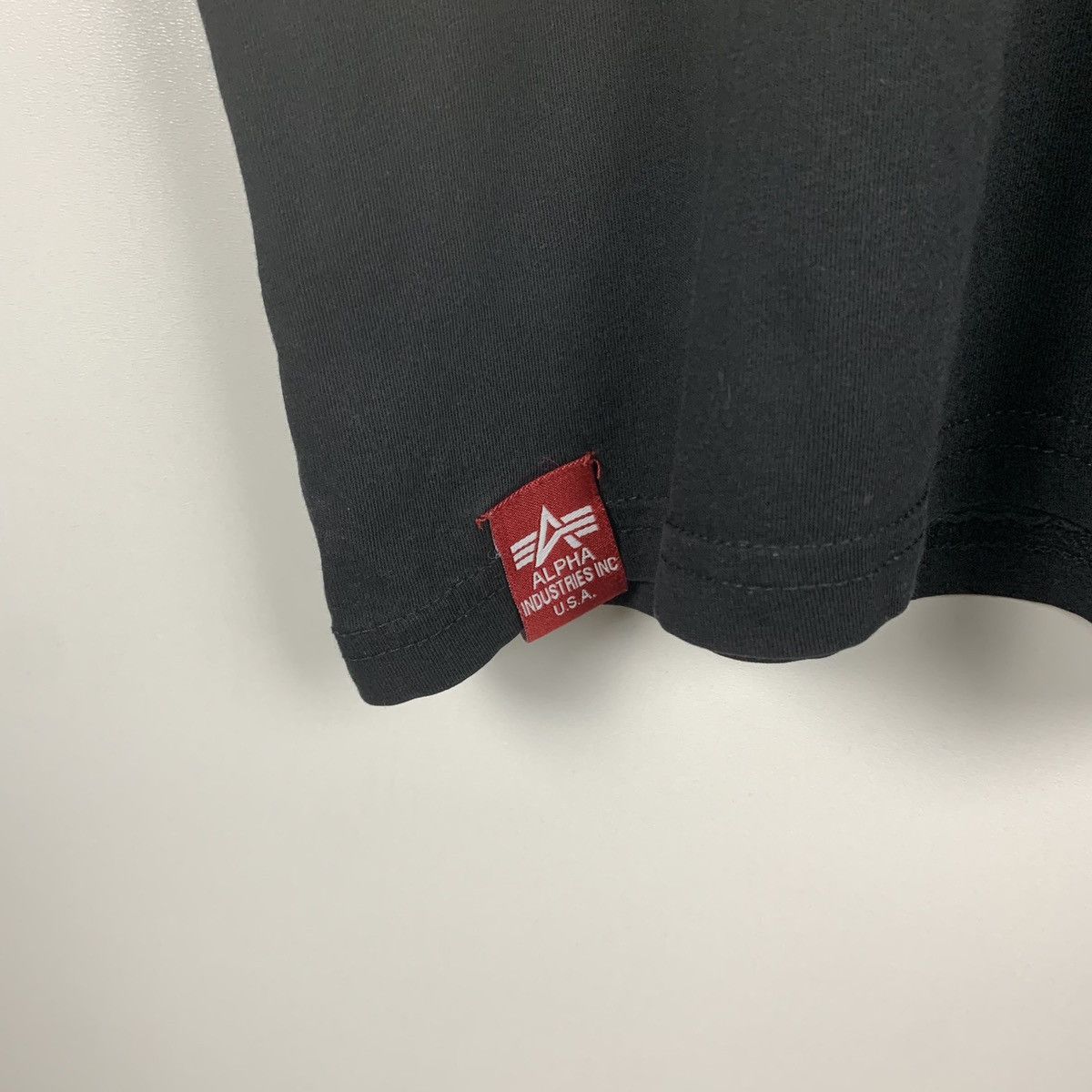 Alpha Industries Alpha Industries Big Logo Tee Y2K USA Military Designer Size US L / EU 52-54 / 3 - 5 Thumbnail
