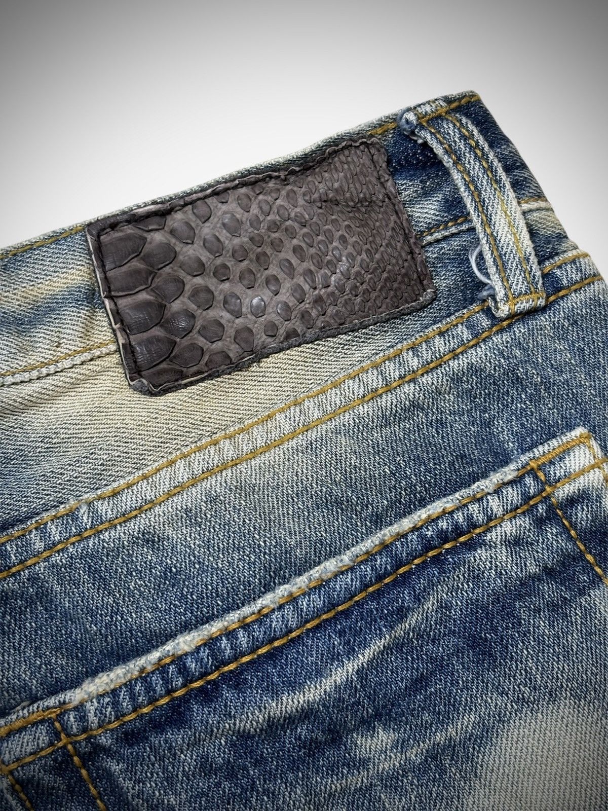 GOA 2000’s GOA - Mud Washed Distressed Flared Jeans Size US 31 - 10 Thumbnail