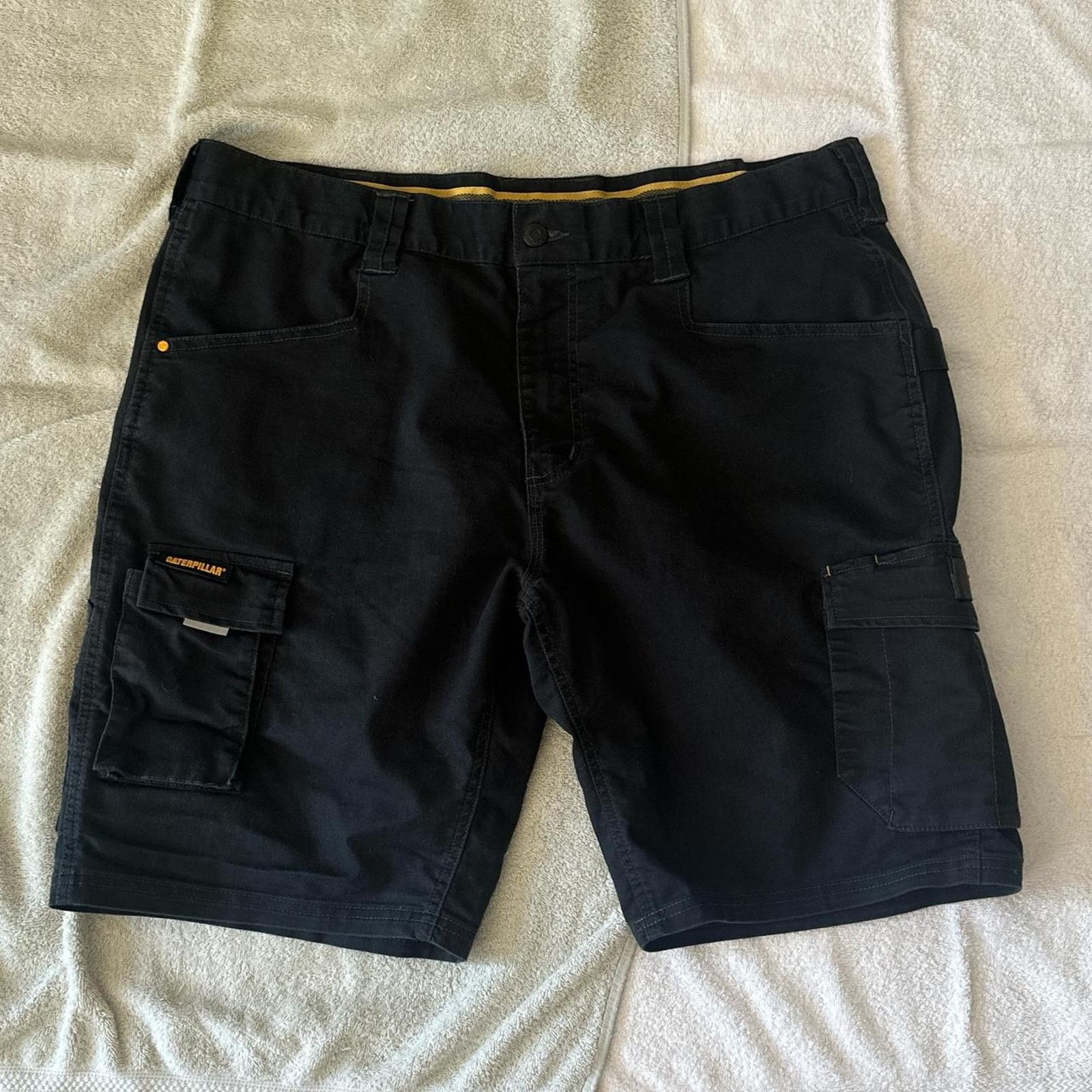 Caterpillar Y2K Caterpillar Work Shorts Size 40 Size US 40 / EU 56 - 2 Thumbnail