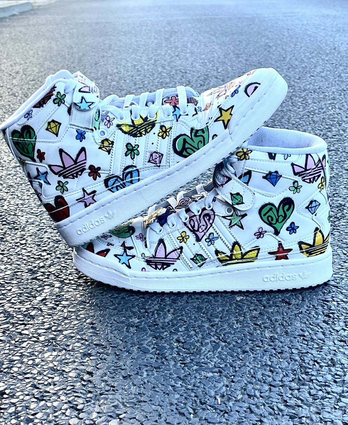 Adidas × Jeremy Scott Adidas x Jeremy Scott Forum 84 Hi Mono – US 8 Size US 8 / EU 41 - 1 Thumbnail