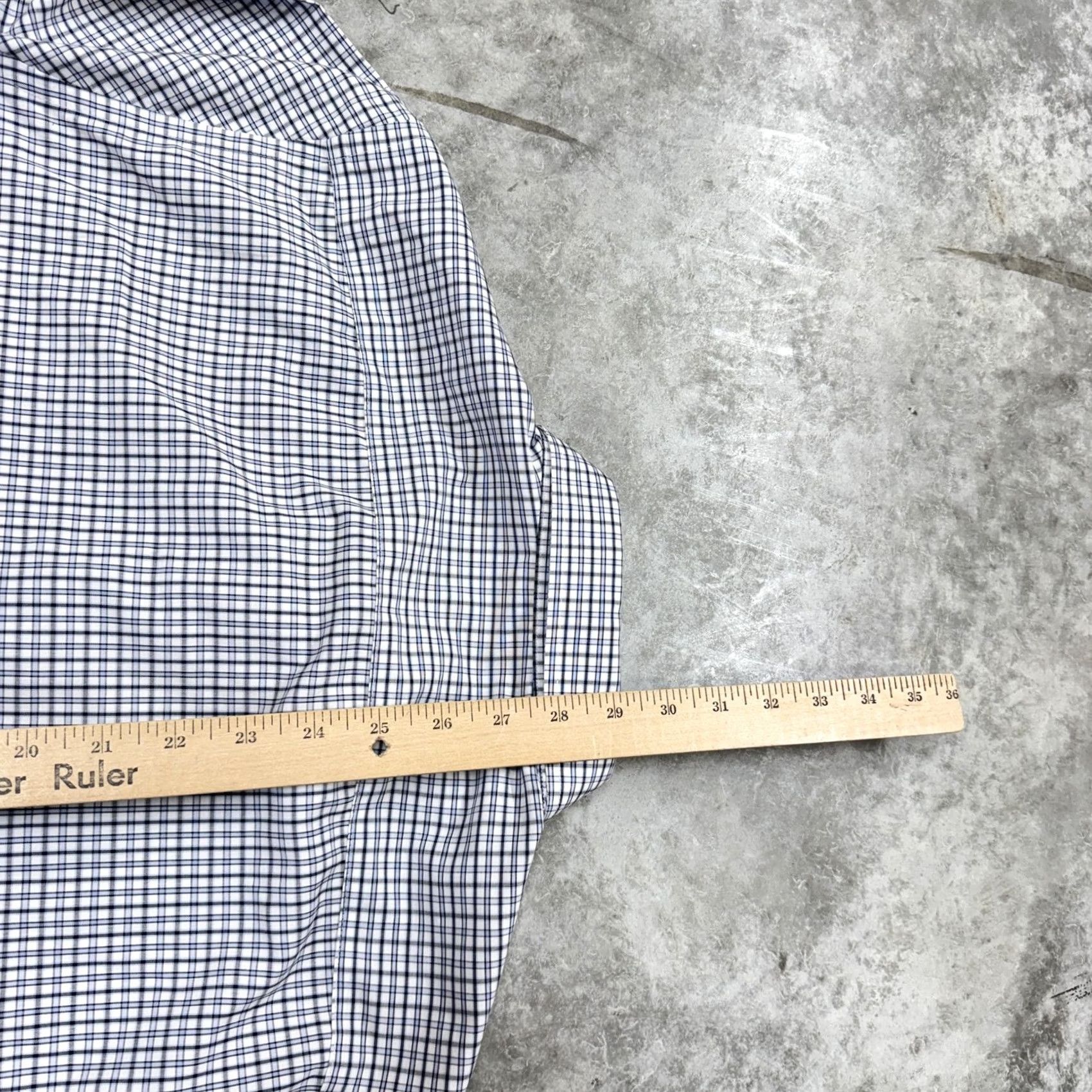 UNTUCKit UNTUCKit Shirt Mens Medium Blue Check Button-Down Long Sleeve Wrinkle Free Size US M / EU 48-50 / 2 - 6 Thumbnail