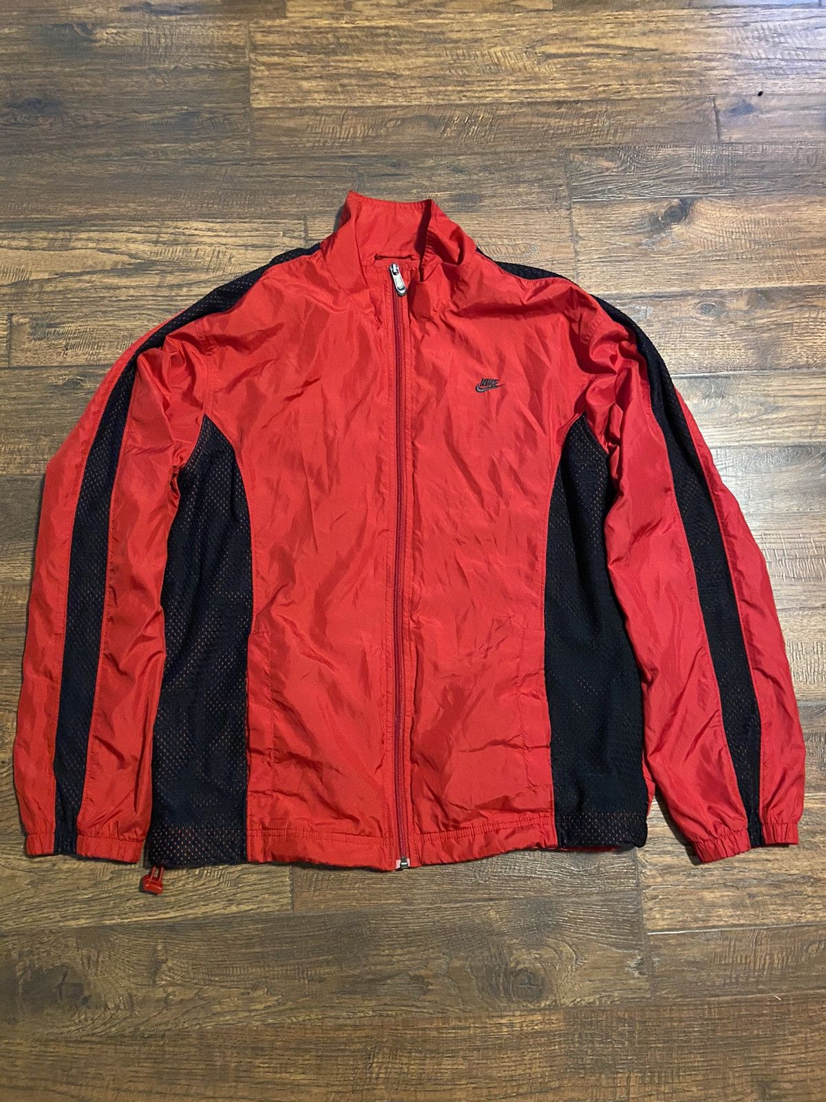Nike Vintage 2000s era red and black nike windbreaker Size US M / EU 48-50 / 2 - 1 Thumbnail