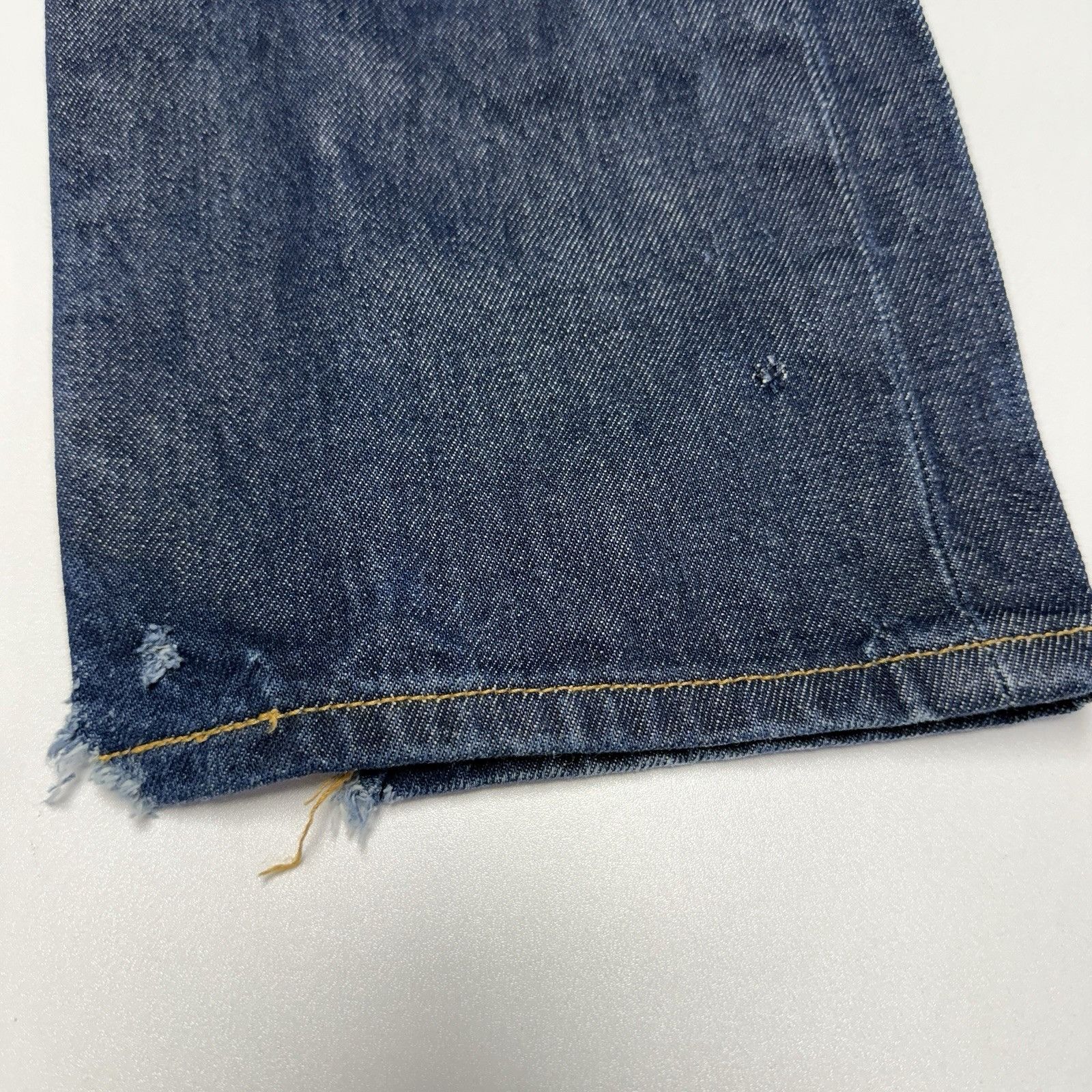 Levi's Levis 501 Jeans Mens 32x34 Dark Wash Denim Straight Leg Size US 32 / EU 48 - 3 Thumbnail