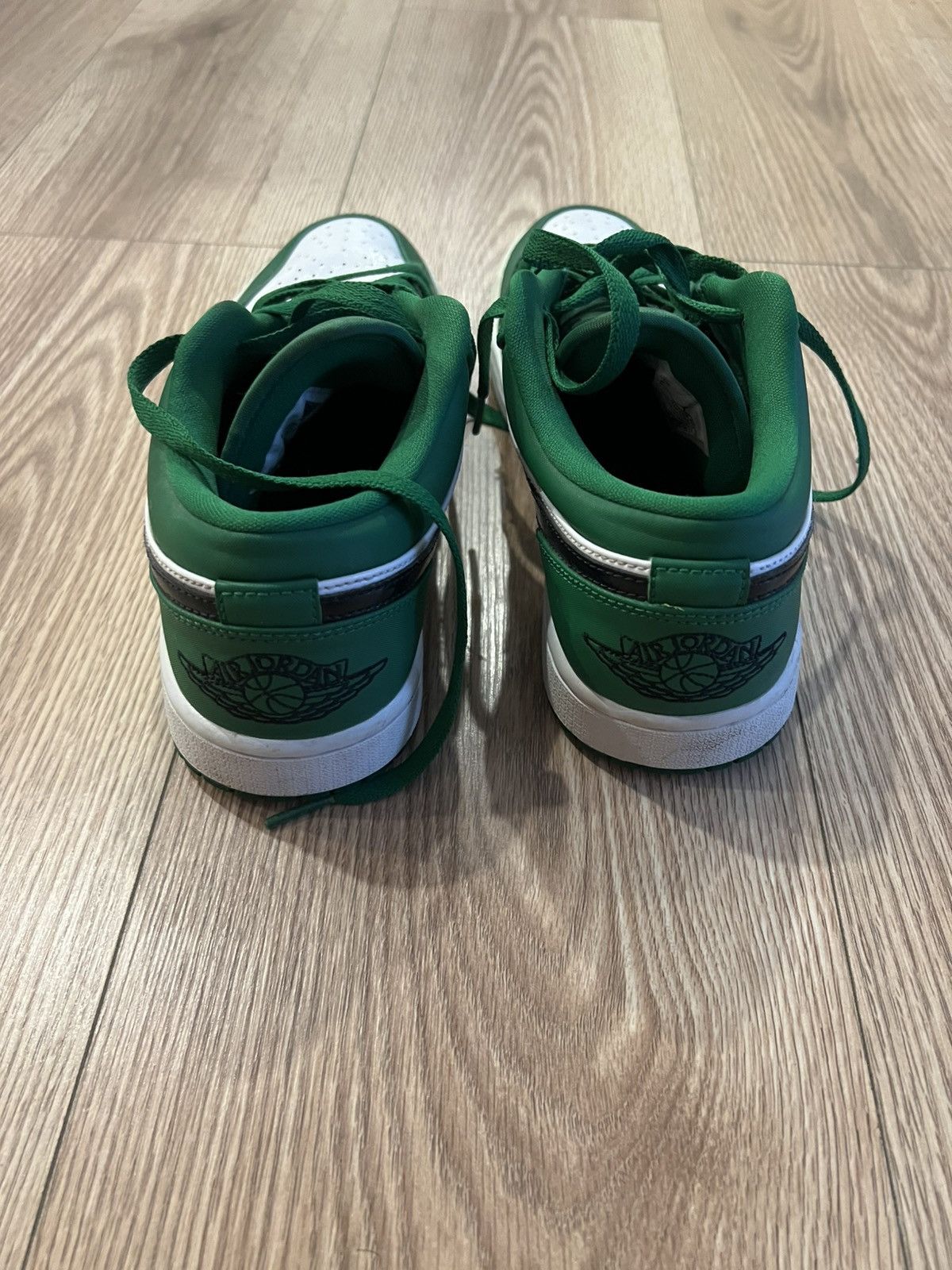Nike Green and White Nike Air Jordan Size US 8 / IT 38 - 3 Thumbnail