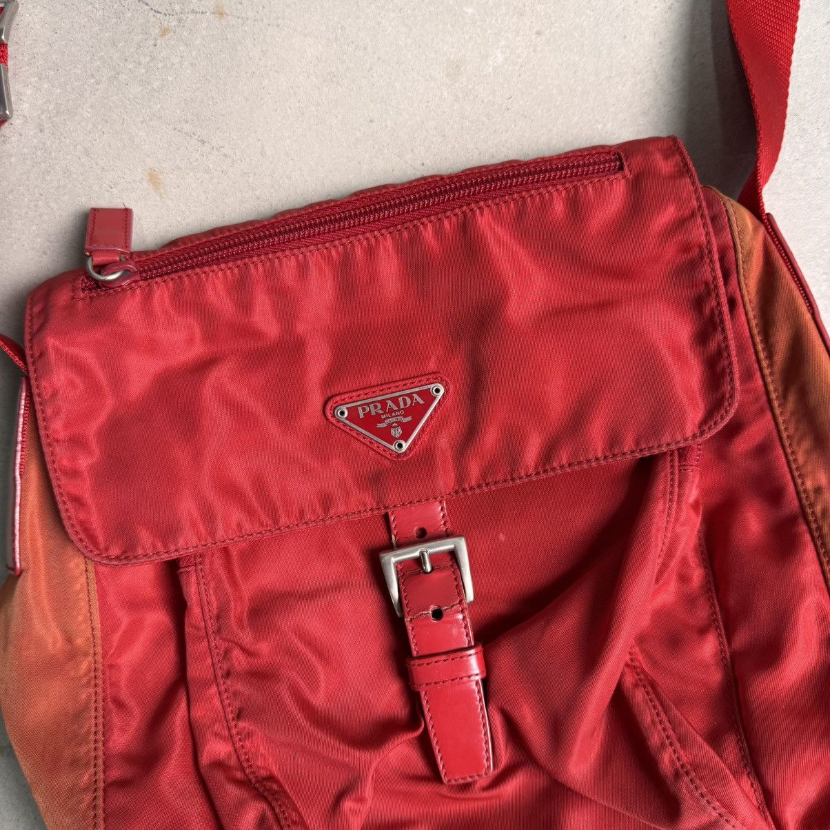 Prada Prada nylon bag 💼 vintage Size ONE SIZE - 2 Thumbnail