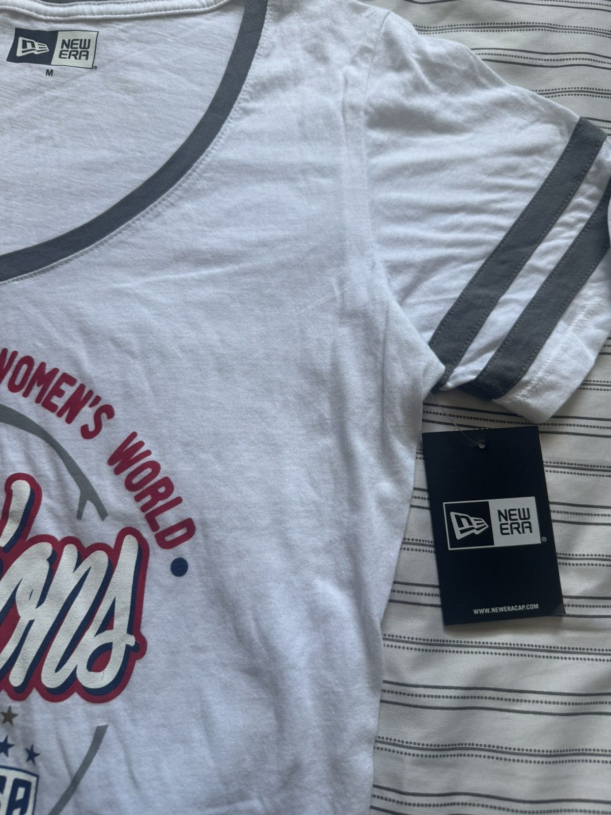 New Era NWT USA Women’s Soccer Champions Tee Medium Size M / US 6-8 / IT 42-44 - 3 Thumbnail