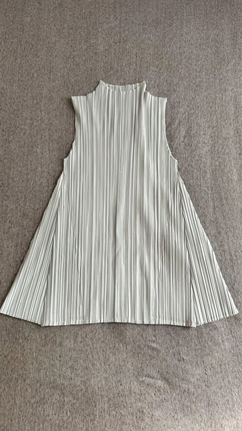 Issey Miyake Issey Miyake Beige Camisole Size L / US 10 / IT 46 - 1 Thumbnail