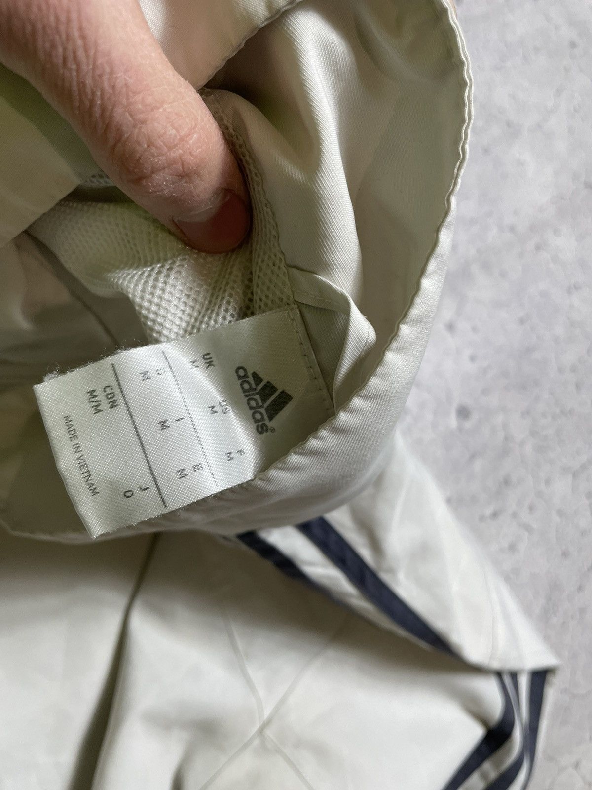 Adidas Nylon Adidas Real Madrid Blokecore Football Jacket Vintage Size US M / EU 48-50 / 2 - 8 Thumbnail