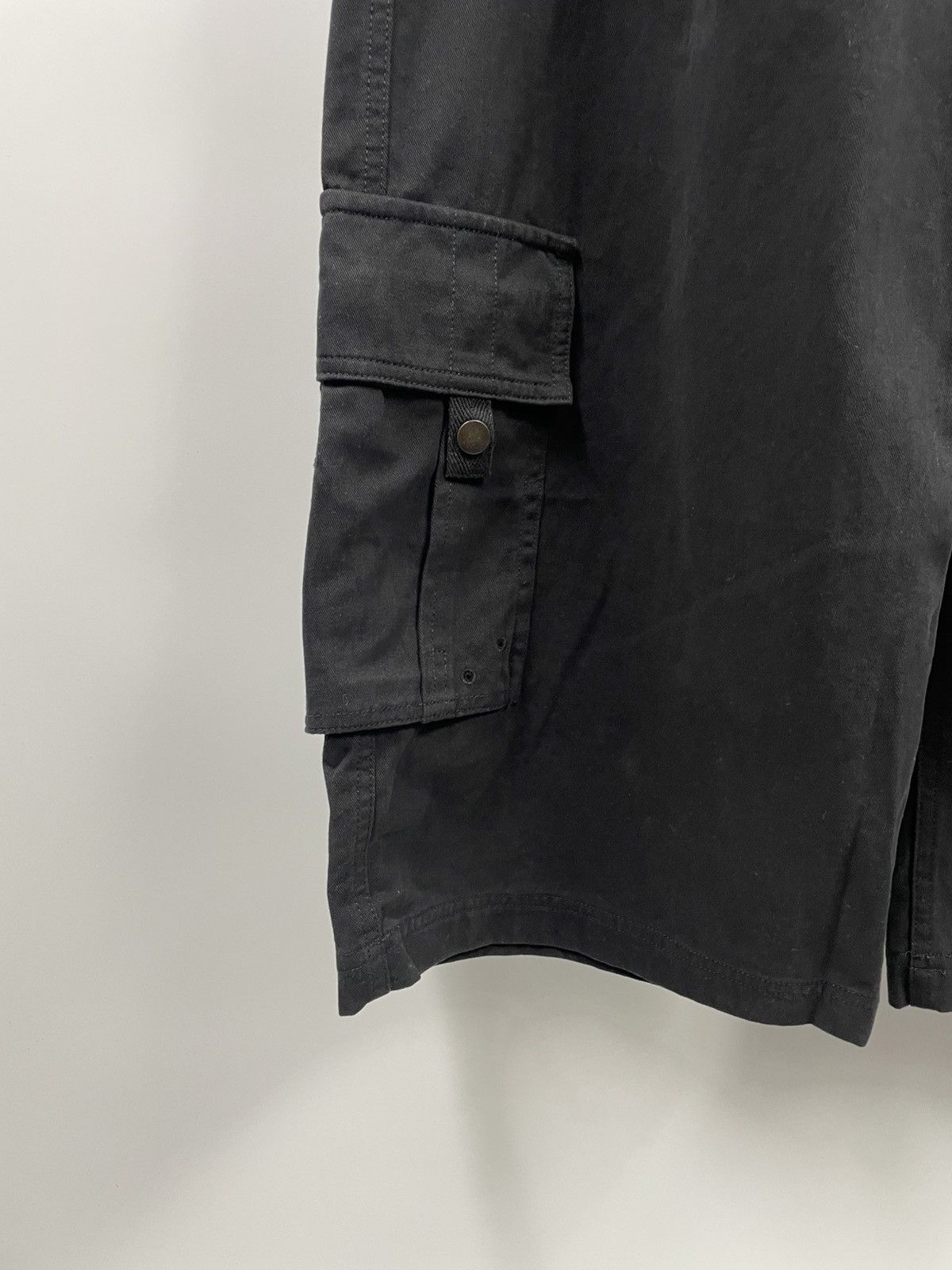 The GV Gallery Hidden Season Convertible Cargos Black Pants Medium Size US 32 / EU 48 - 5 Thumbnail