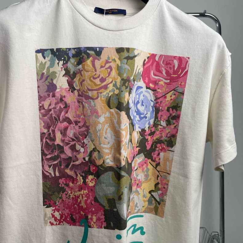 Louis Vuitton Louis Vuitton Printed graphic short sleeves Size US S / EU 44-46 / 1 - 1 Thumbnail