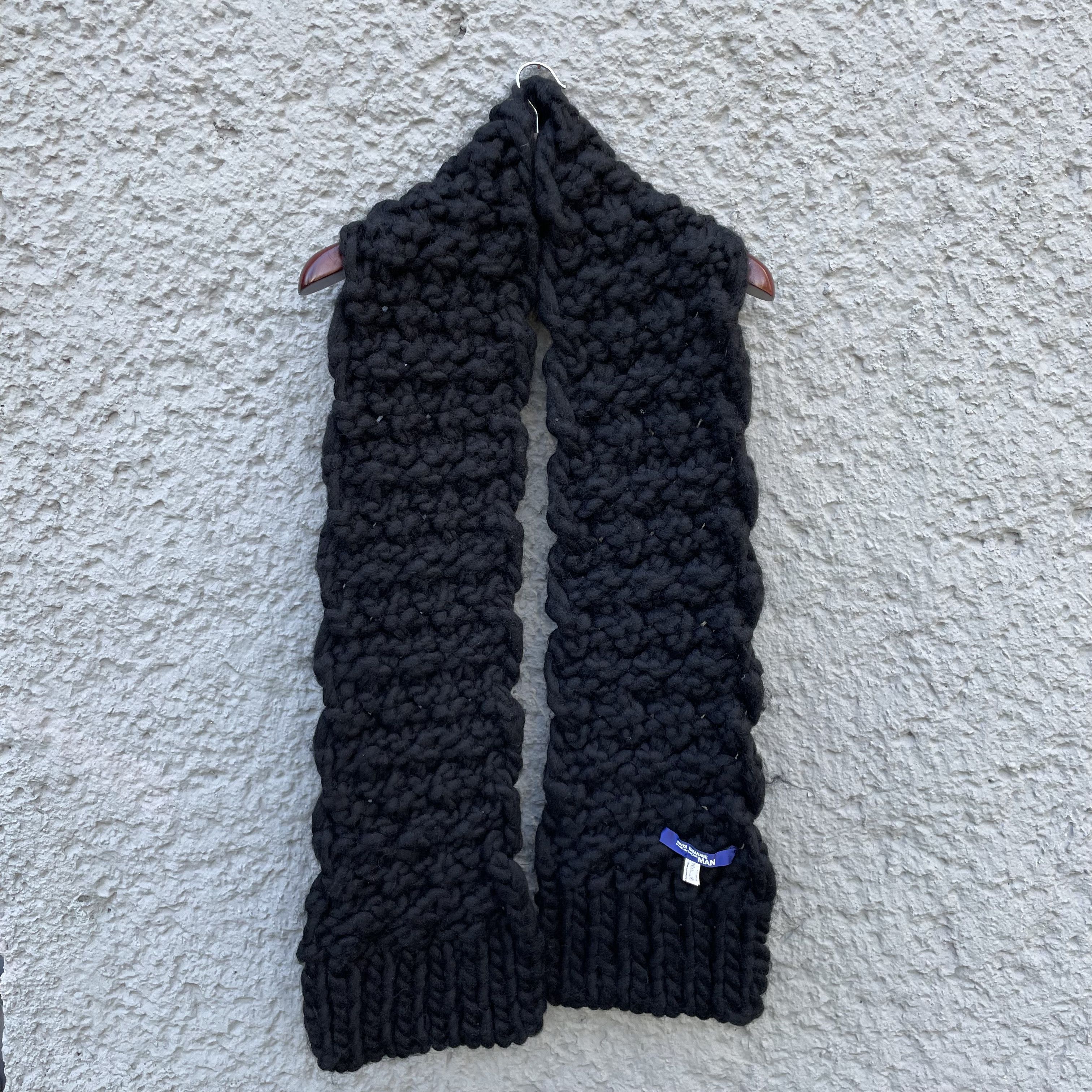 Scarf & Stole | PLAYFUL
