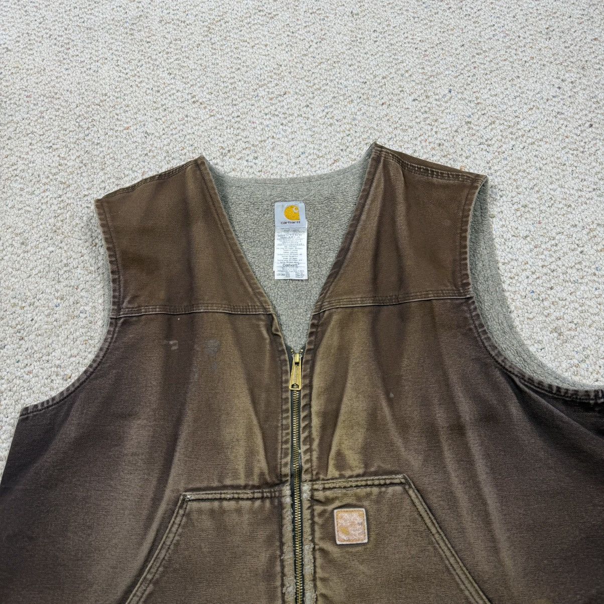 Carhartt Vintage Carhartt V26 DKB faded brown canvas workwear vest Size US XXL / EU 58 / 5 - 2 Thumbnail