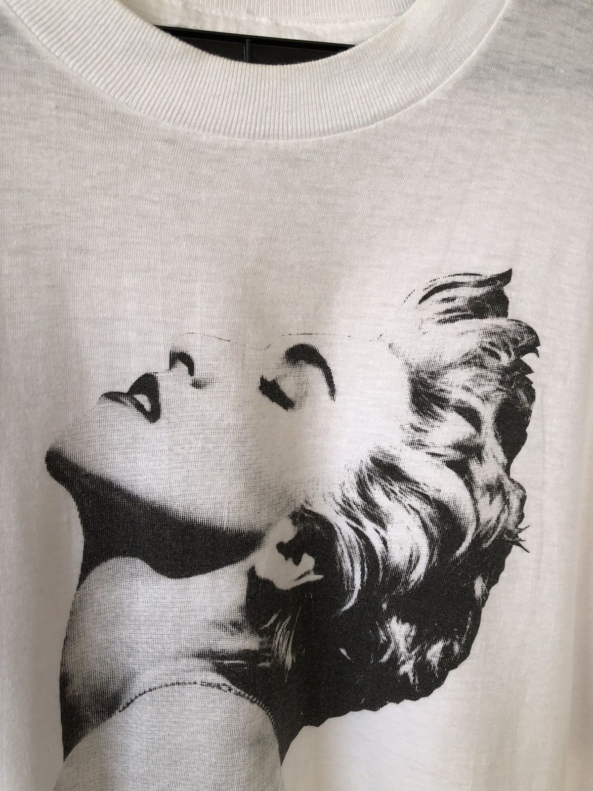Band Tees Vintage 90s Madonna Tee Size US M / EU 48-50 / 2 - 4 Thumbnail