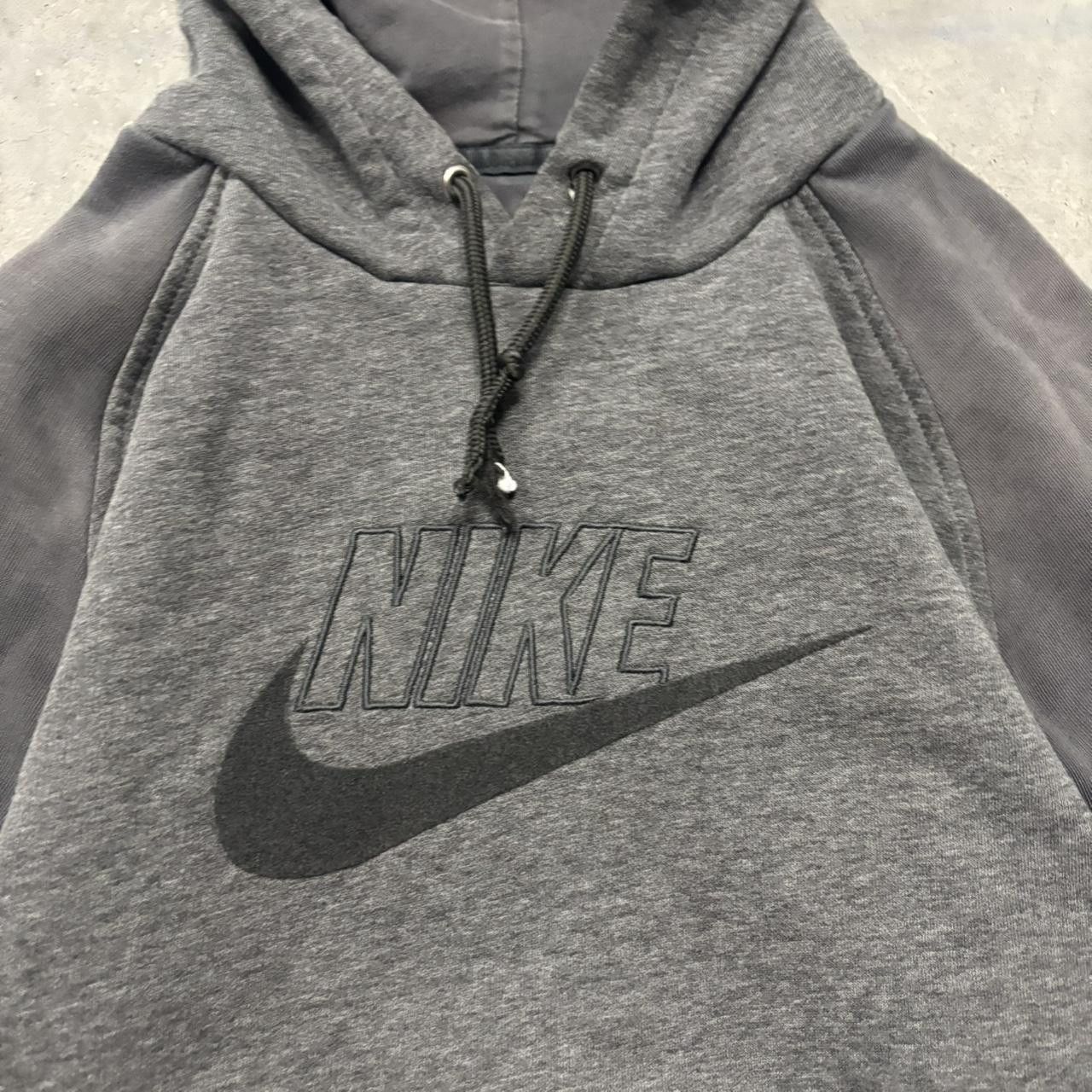 Nike × Vintage Crazy Vintage Y2K/2000s Grey Nike Swoosh Embroidered Streetwear Essential Hoodie! Size US L / EU 52-54 / 3 - 6 Thumbnail