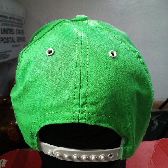NCAA × Vintage Vintage 90s Oregon Ducks Neon Patch Snap Back Hat Size ONE SIZE - 3 Thumbnail