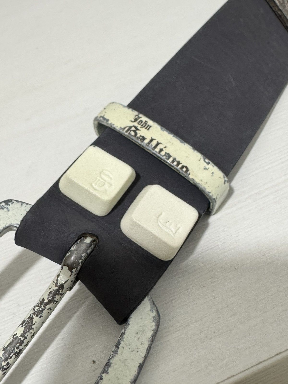 John Galliano JOHN GALLIANO KEYBOARDS STUDDED LEATHER BELT Size 32 - 3 Thumbnail
