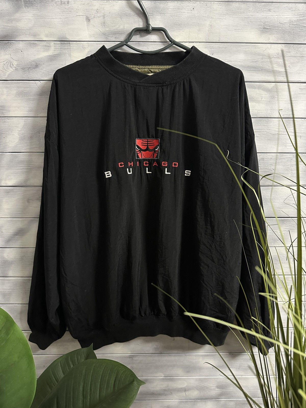 Gear for Sports Rare Vintage Nylon Sweatshirt Chicago Bulls x Gear for Sport Size US XL / EU 56 / 4 - 1 Thumbnail