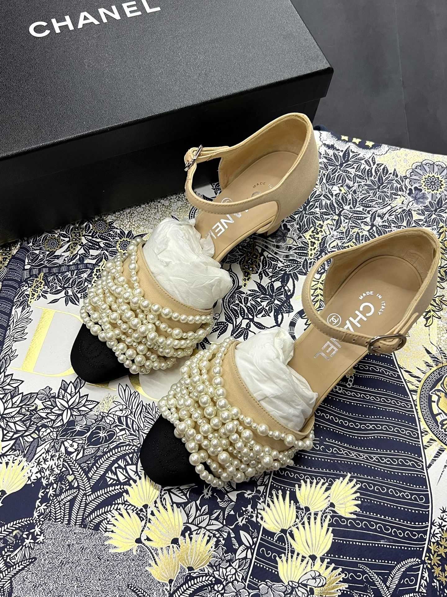 Chanel Chanel Pearl High Heels Size US 5.5 / IT 35.5 - 1 Thumbnail