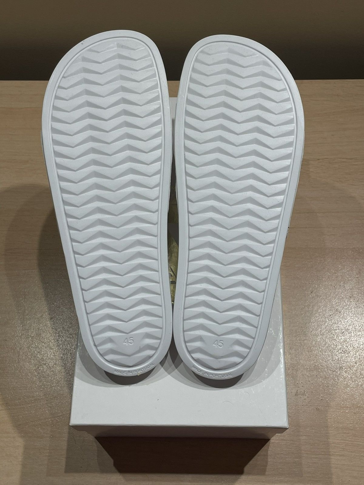 Palace Palace Sliders White Size US 12 / EU 45 - 4 Thumbnail