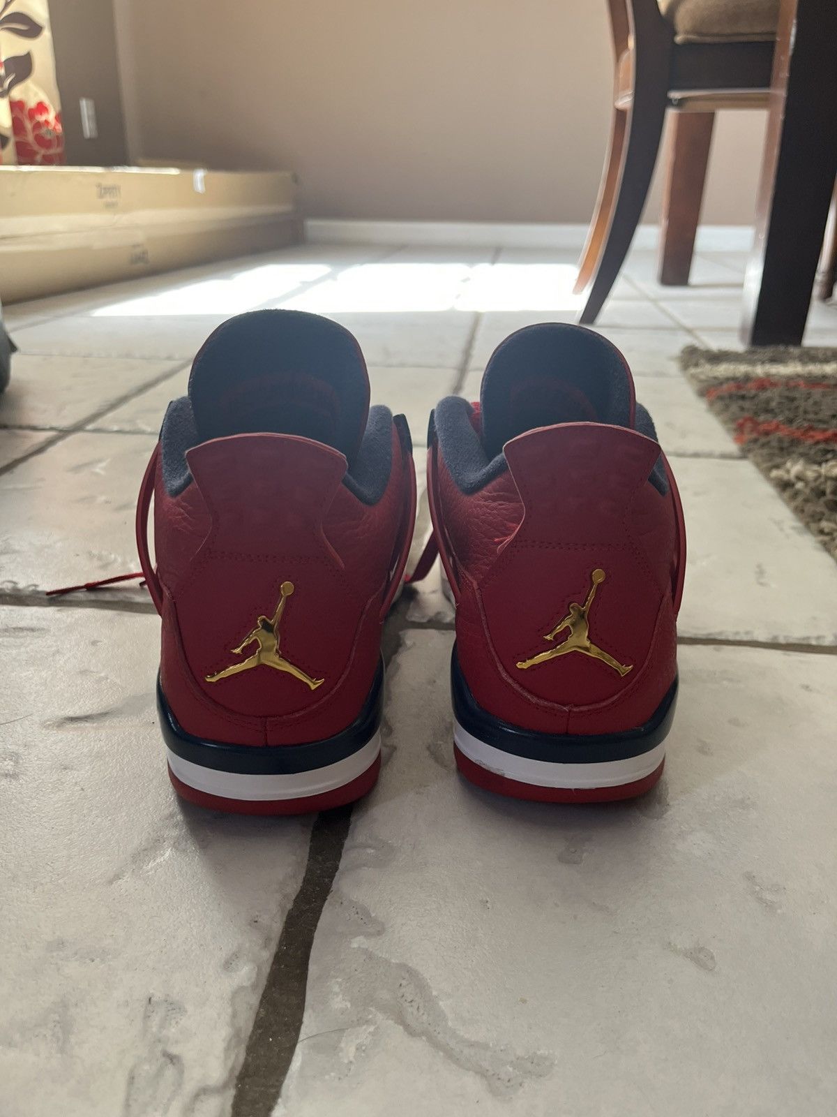 Jordan Brand 2019 Air Jordan 4 Retro GS ‘FIBA’ Size US 9.5 / EU 42-43 - 4 Thumbnail