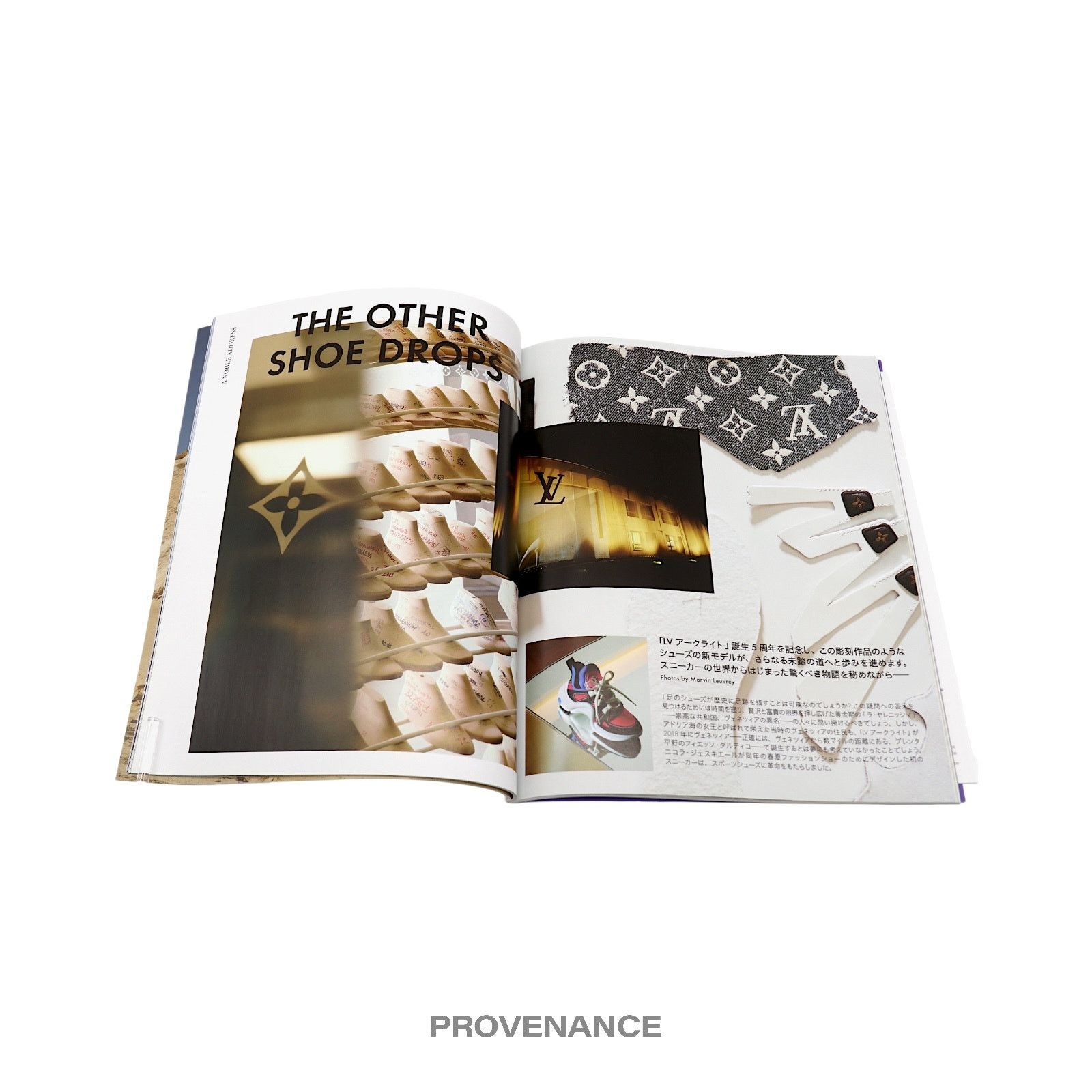 Louis Vuitton 🔴 Louis Vuitton - The Book #16 Size ONE SIZE - 7 Thumbnail