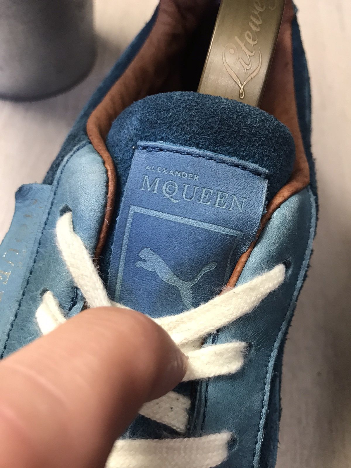 Alexander McQueen × Puma Puma & Alexandr McQueen AMQ Suede unisex sneakers Size US 9 / EU 42 - 4 Thumbnail
