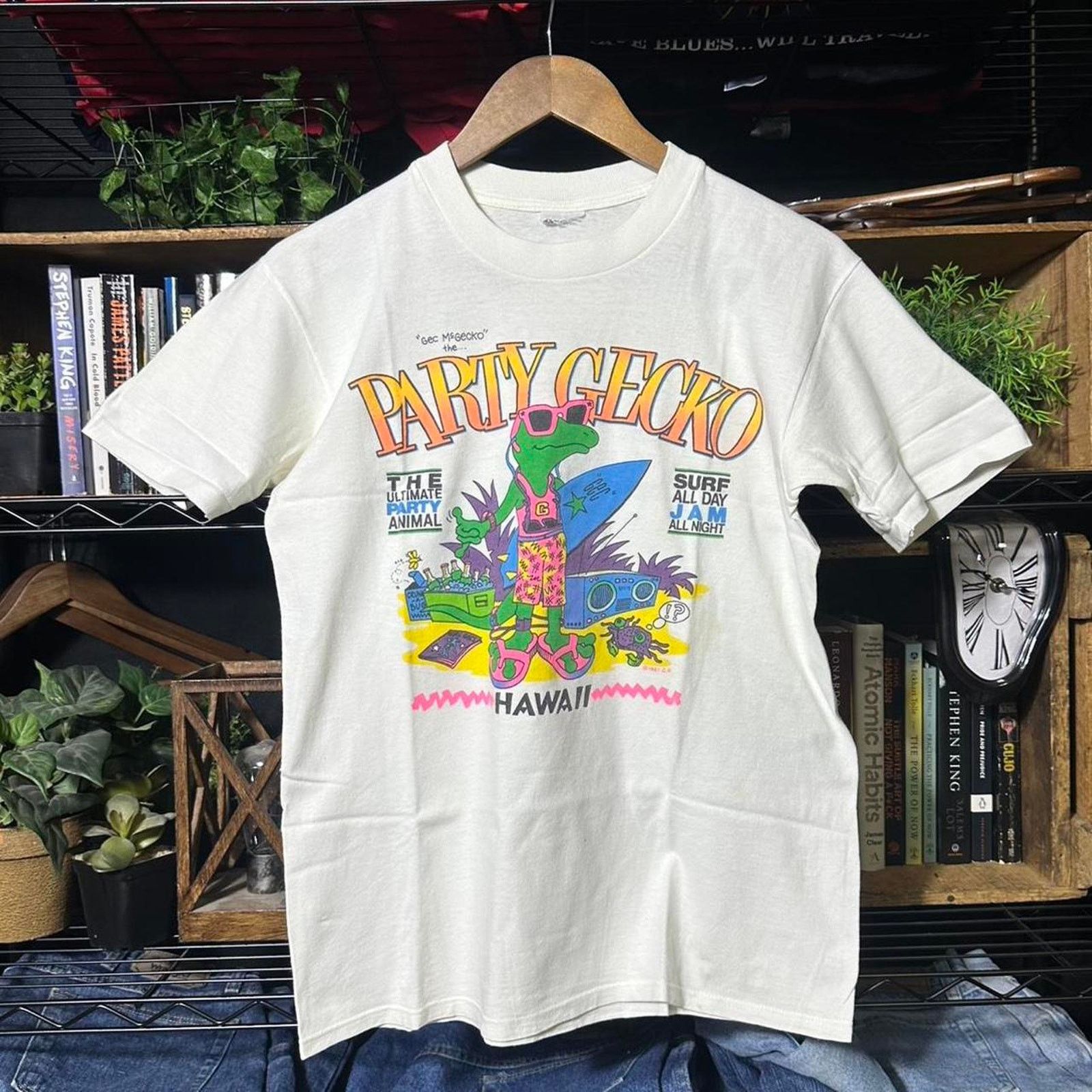 Anvil Vintage 90s Single Stitch “Party Gecko” Tee Animal Shirt Size US S / EU 44-46 / 1 - 1 Thumbnail
