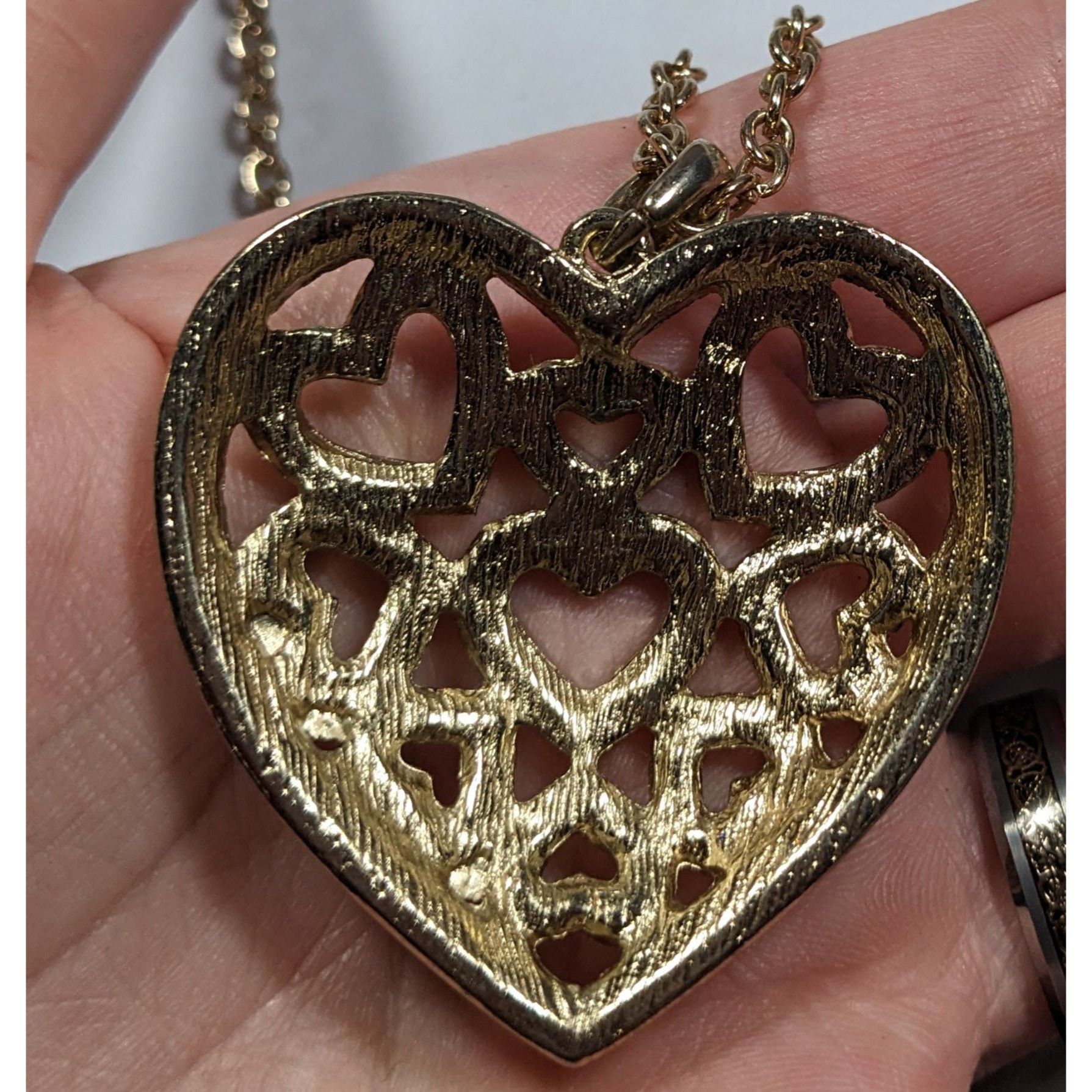 Other Coquette Glam Rhinestone Filigree Heart In Heart Pendant Nec Size ONE SIZE - 3 Thumbnail