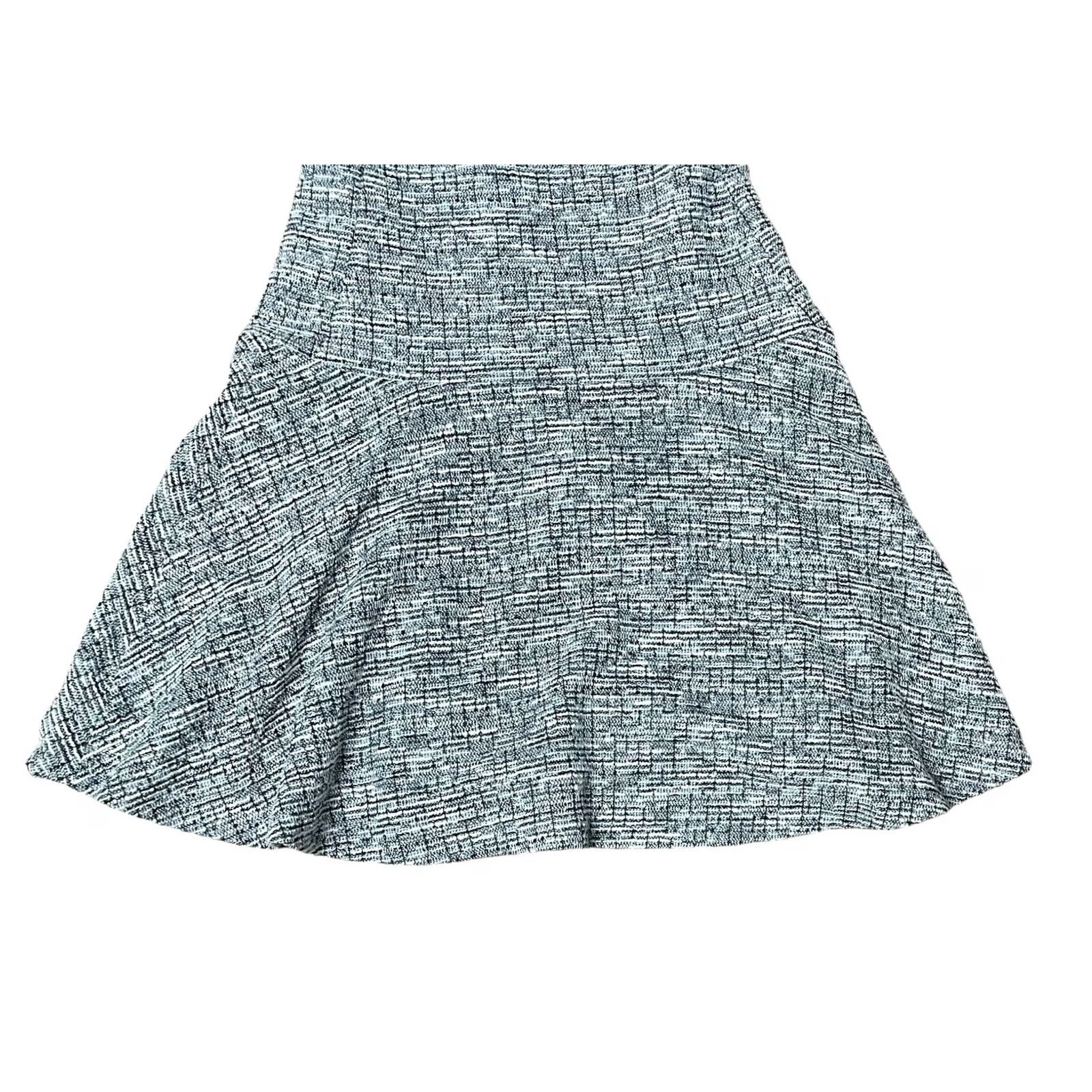 Banana Republic VINTAGE? Banana Republic Women’s Gray & White Knitted Dress Sleeveless NWT Sz 0 Size XS / US 0-2 / IT 36-38 - 5 Thumbnail