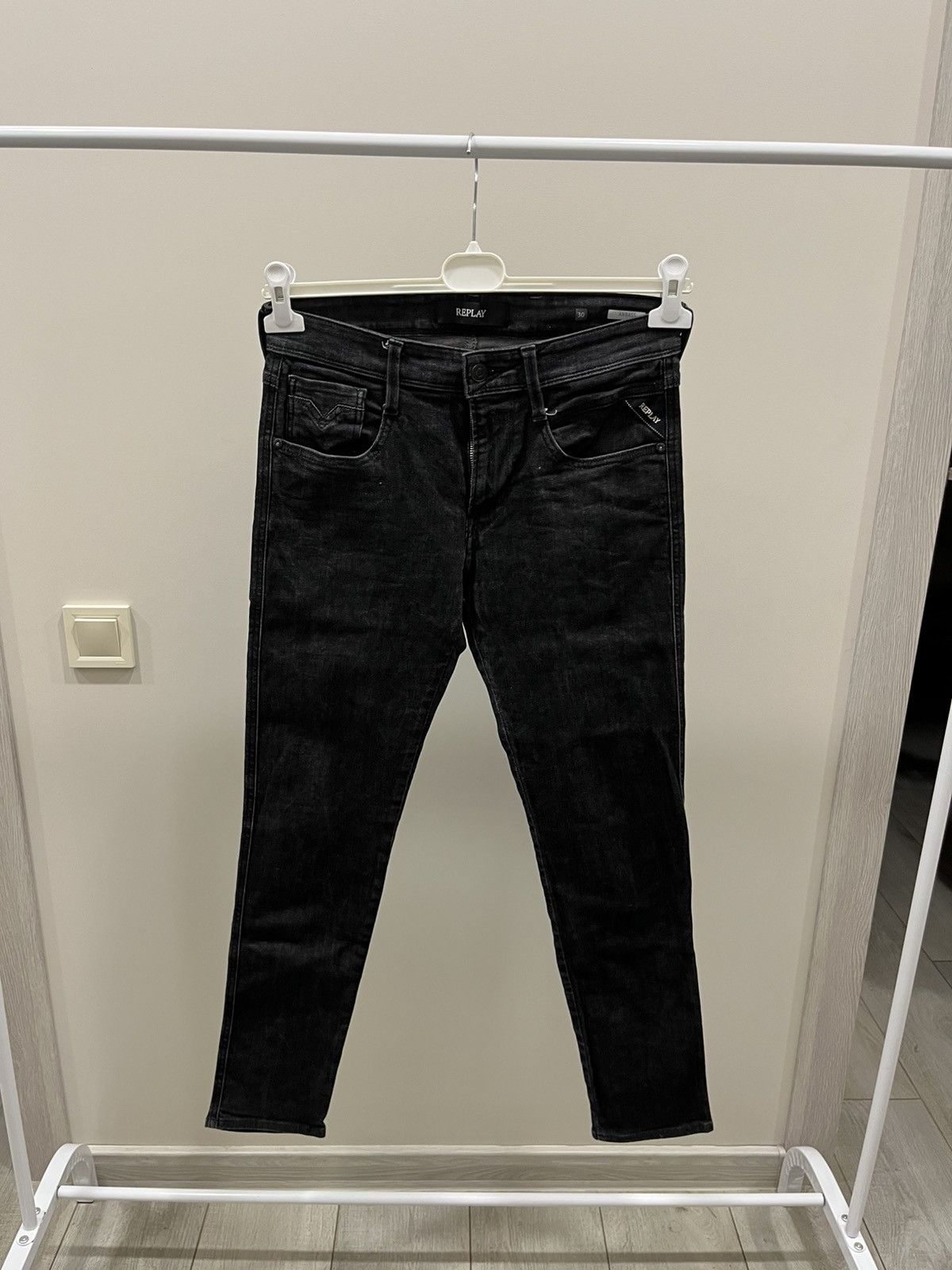 Replay Replay Anbass Coated Black Men Jeans size 30/30 Size US 30 / EU 46 - 1 Thumbnail